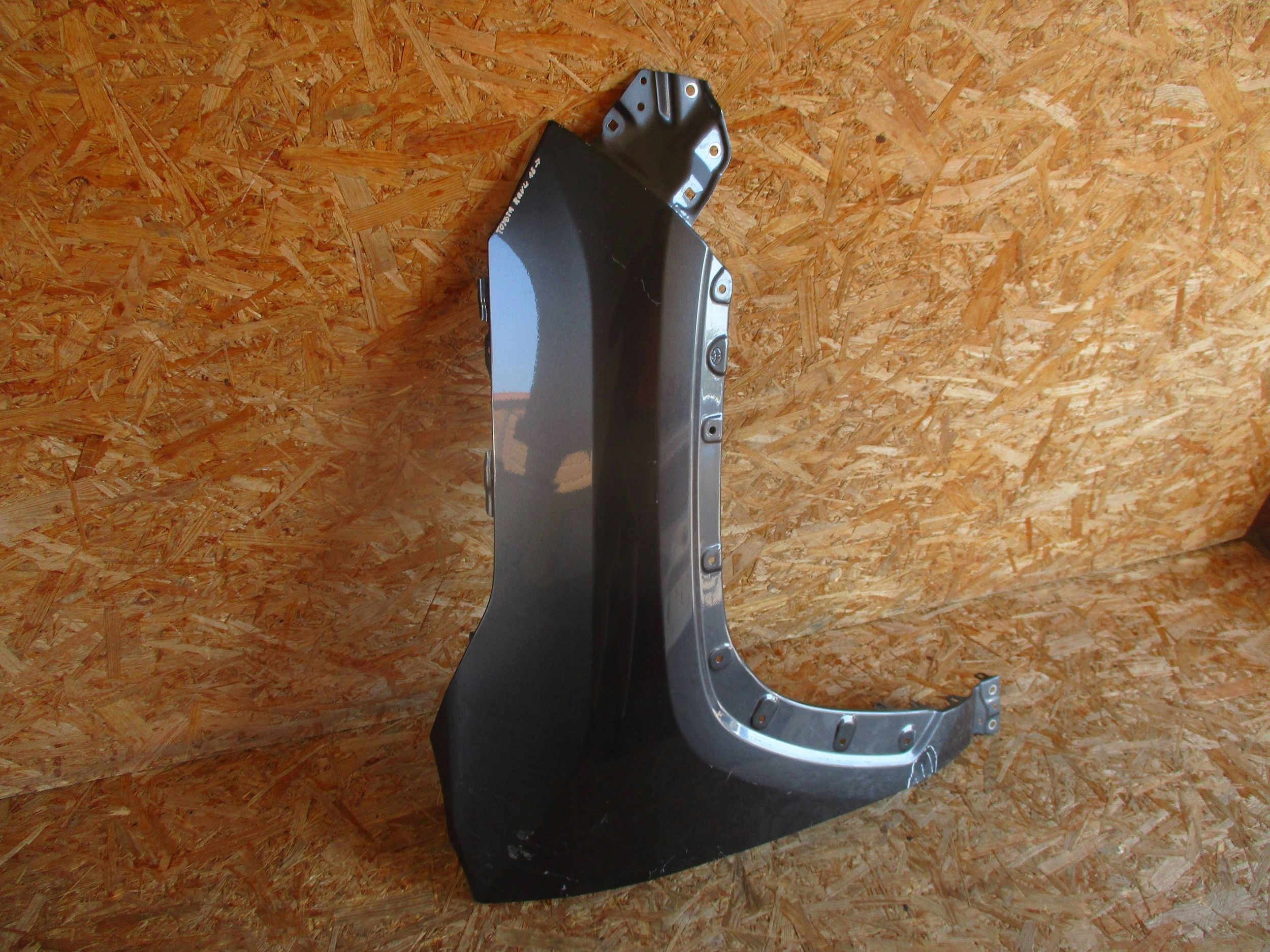fender front front right TOYOTA RAV4 XA50 18