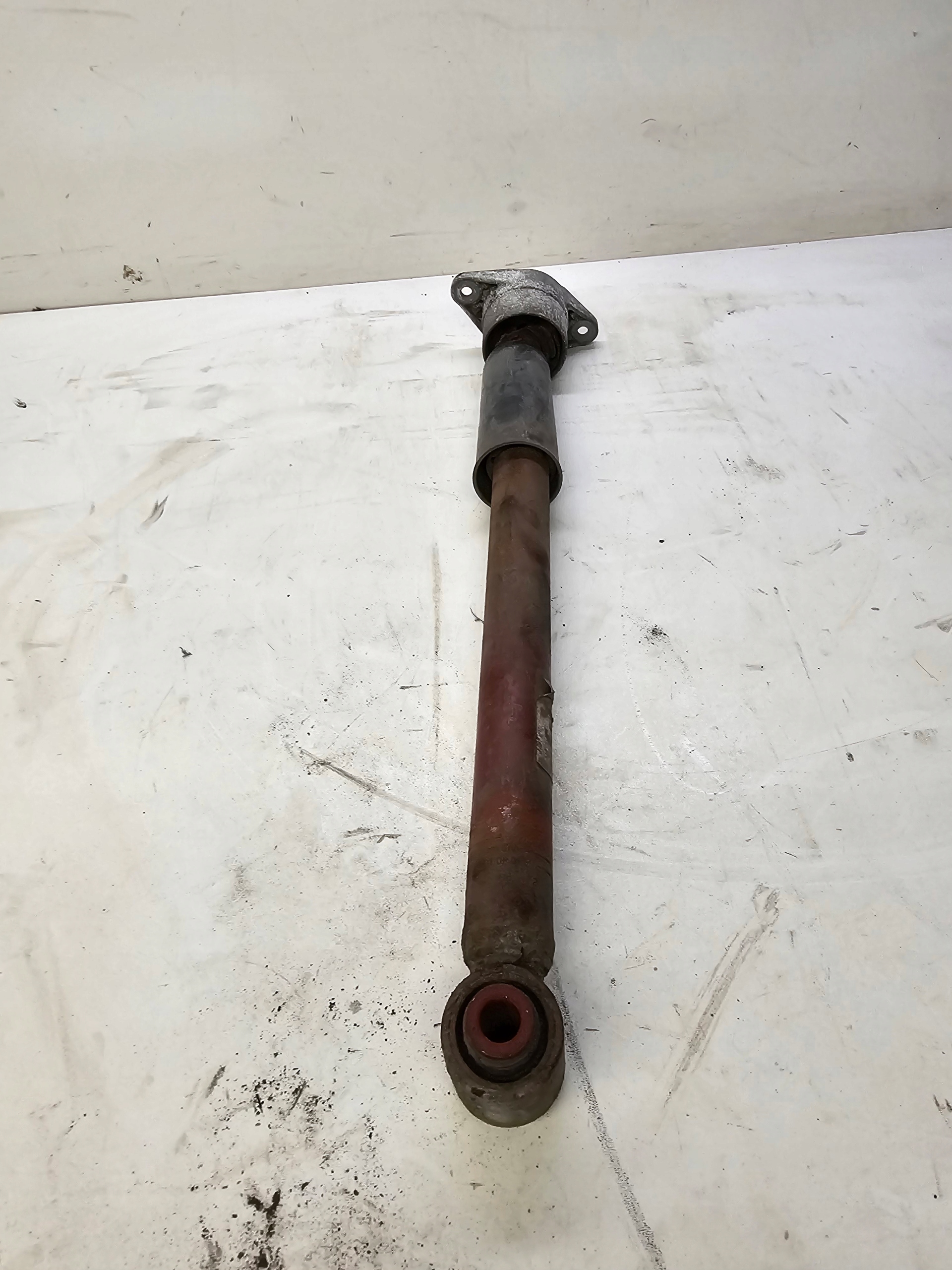 shock absorber left right rear part AUDI A4 B7 8E0513033L