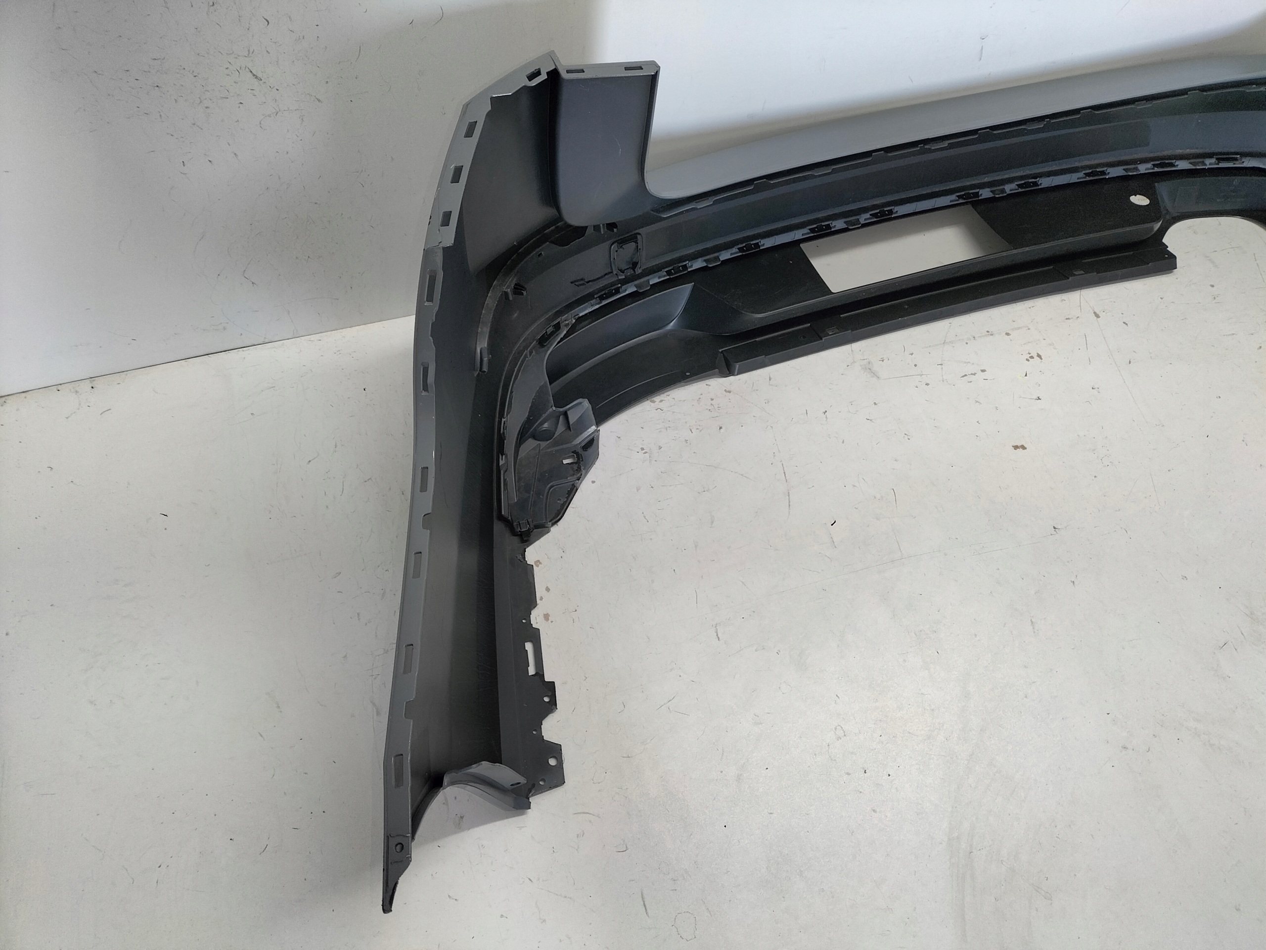 bumper rear rear part VW GOLF VIII 8 20-24 KOMBI