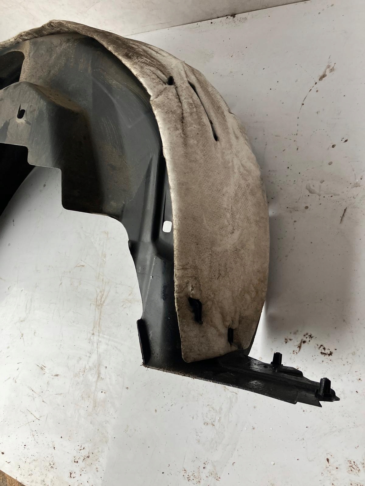 mudguard right rear part CORSA F 9829469080