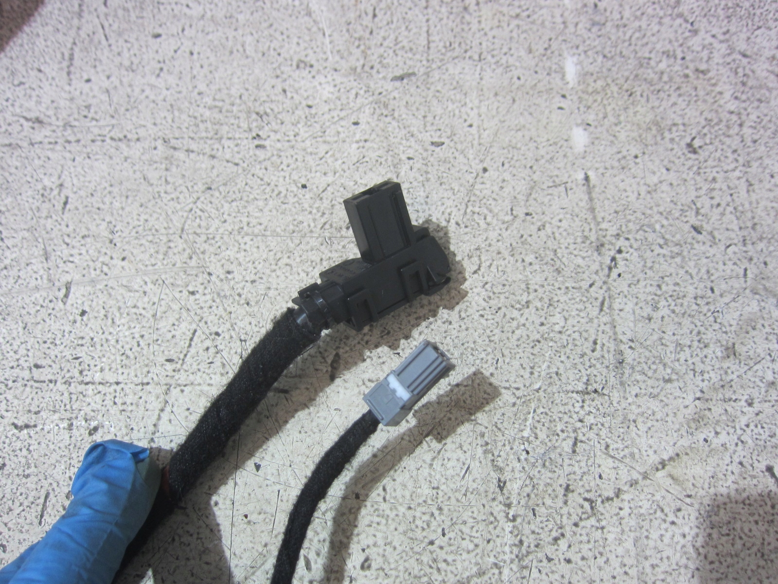 VOLVO XC60 II XC 60 2.0 T5 bundle wiring KOMORY of the engine front front