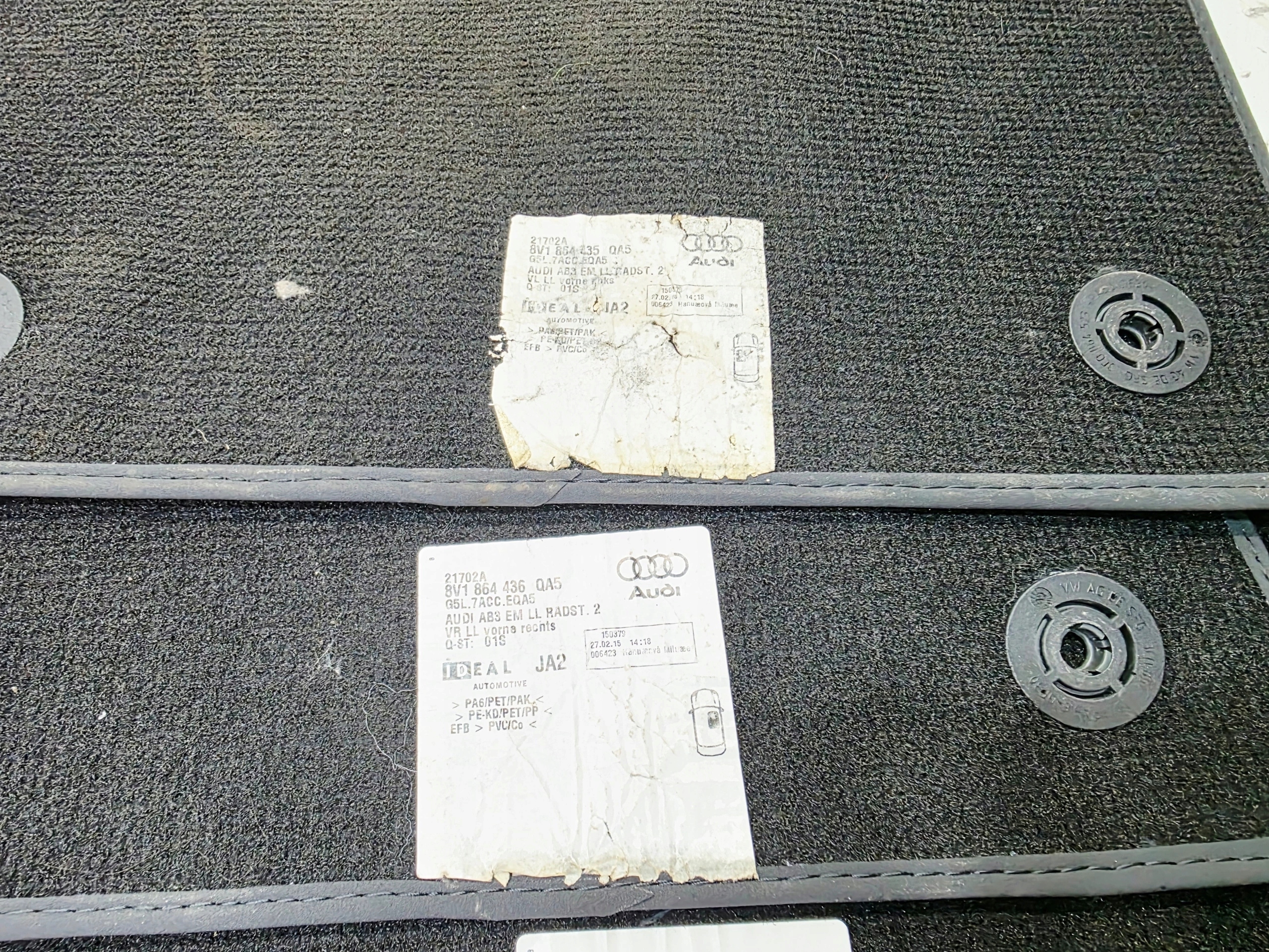 carpet mats MATERIAL WELUR AUDI A3 8V 8V1864435 8V1864436 QA5