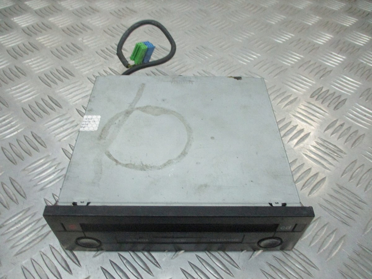 ZMIENIARKA PŁYT CD SEAT ALHAMBRA 7M7035119A