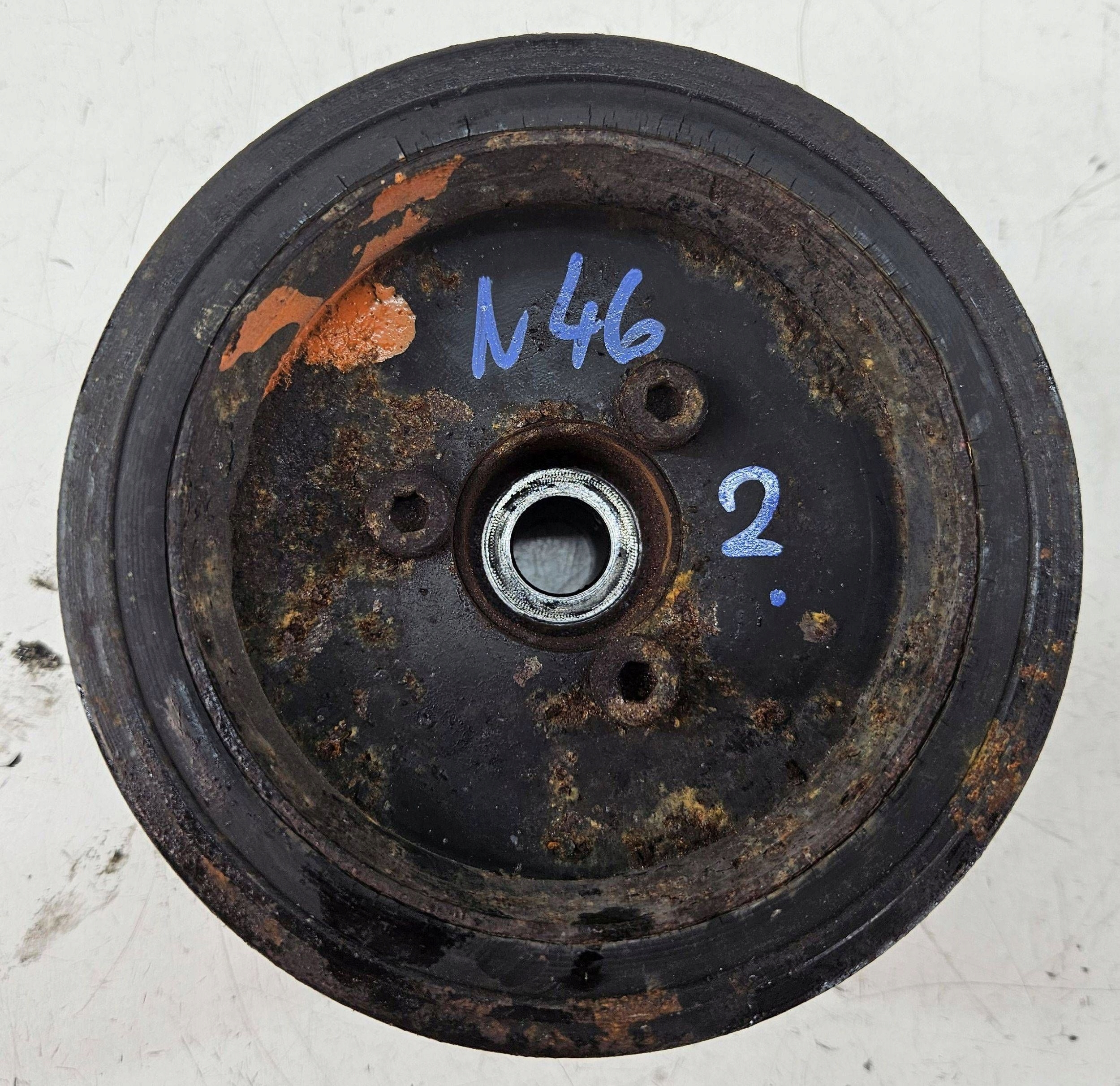 BMW 3 E90 E91 e87 X3 E83 2.0i n46b20by csigák walu korbowego