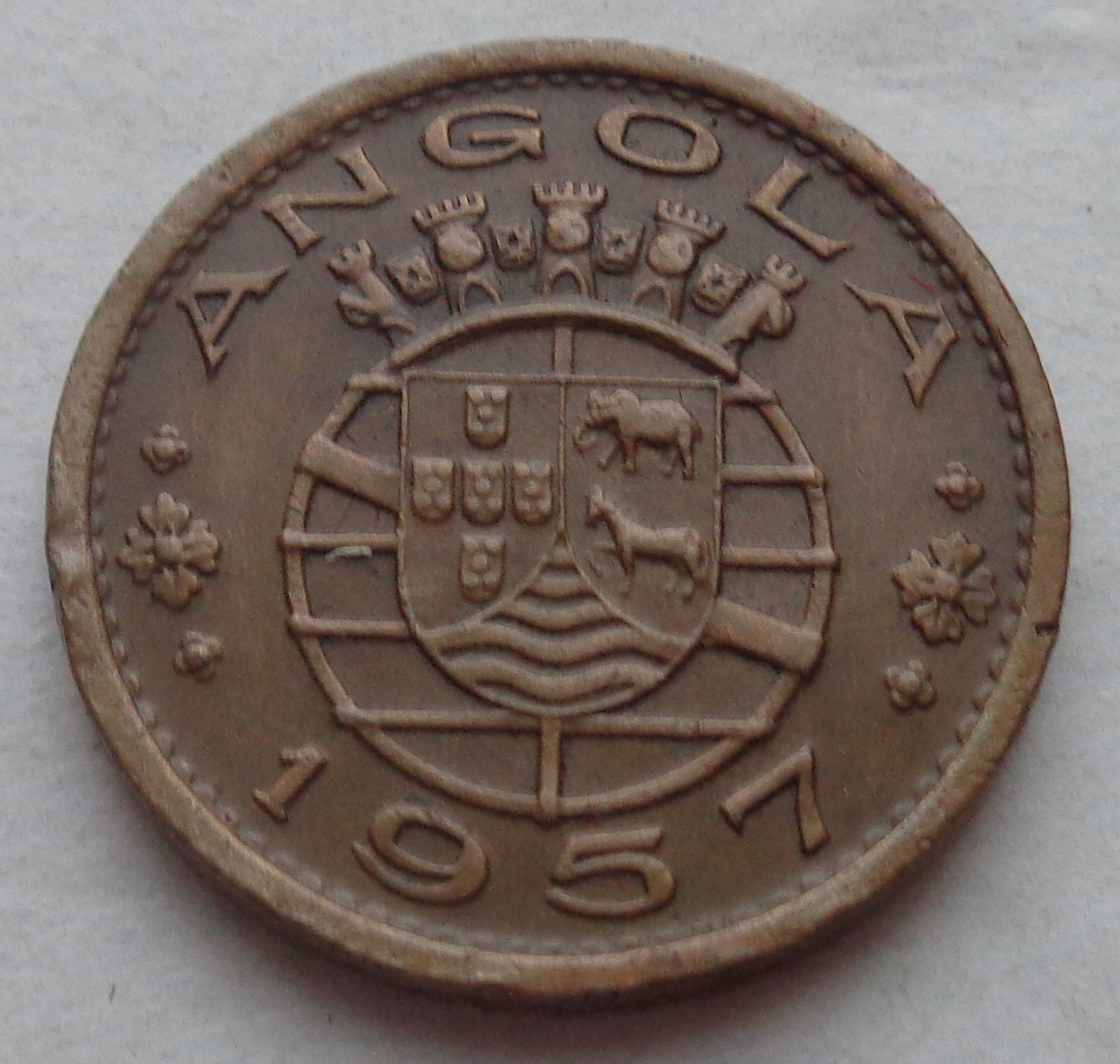 ANGOLA - PORTUGALIA - 50 centavos - 1957