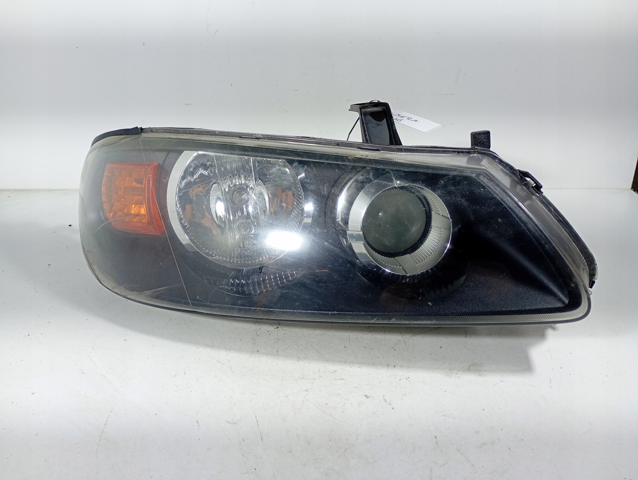 Nissan Almera N16 00-06 REFLEKTOR right front front