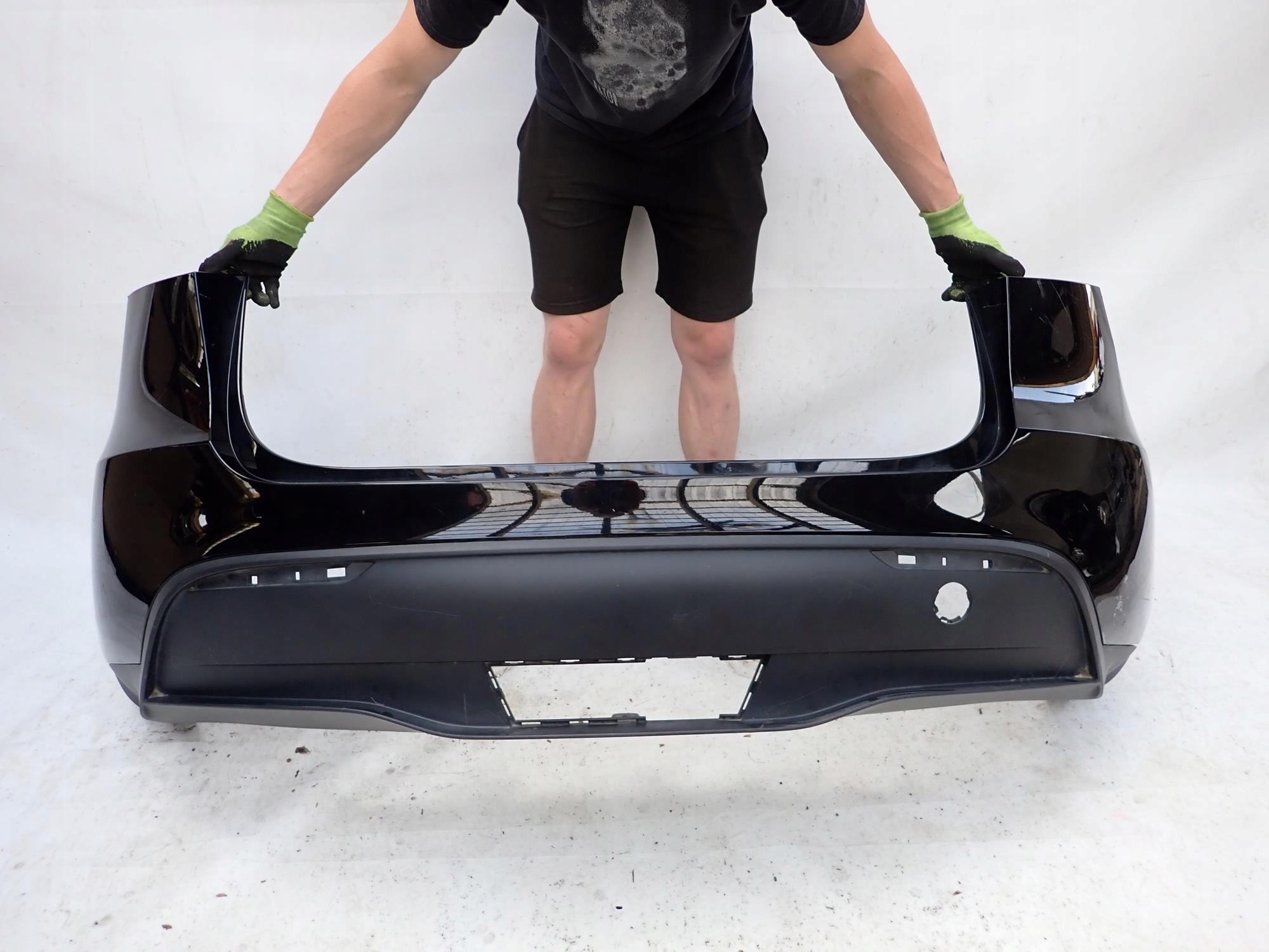 TESLA MODEL Y 20-> lökhárító far hátsó
