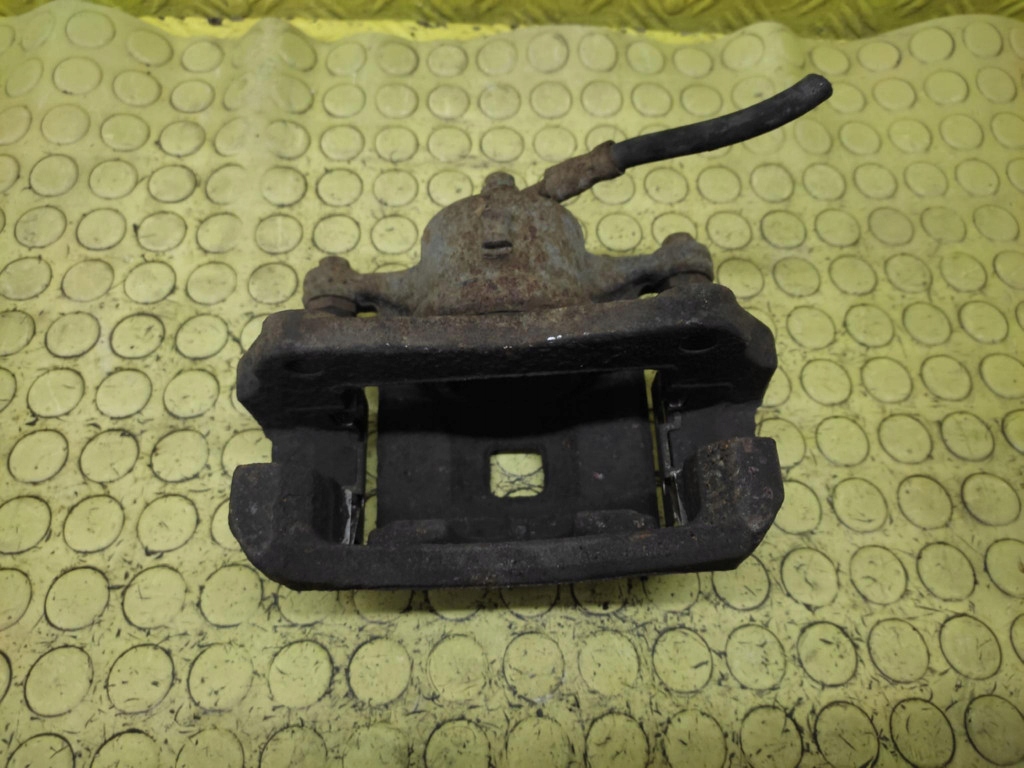 FORD FIESTA MK7 1.4 D caliper brake right front