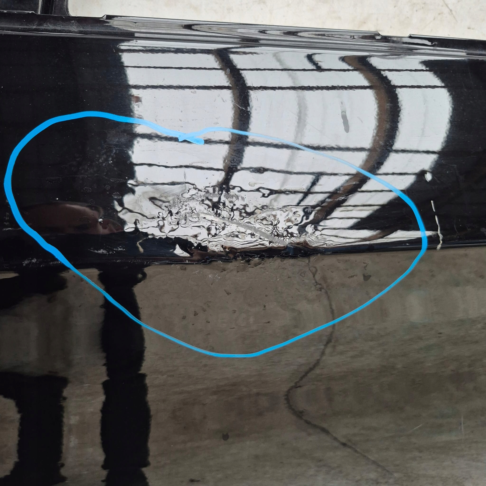 BMW 2 F46 14- door left rear part rear.