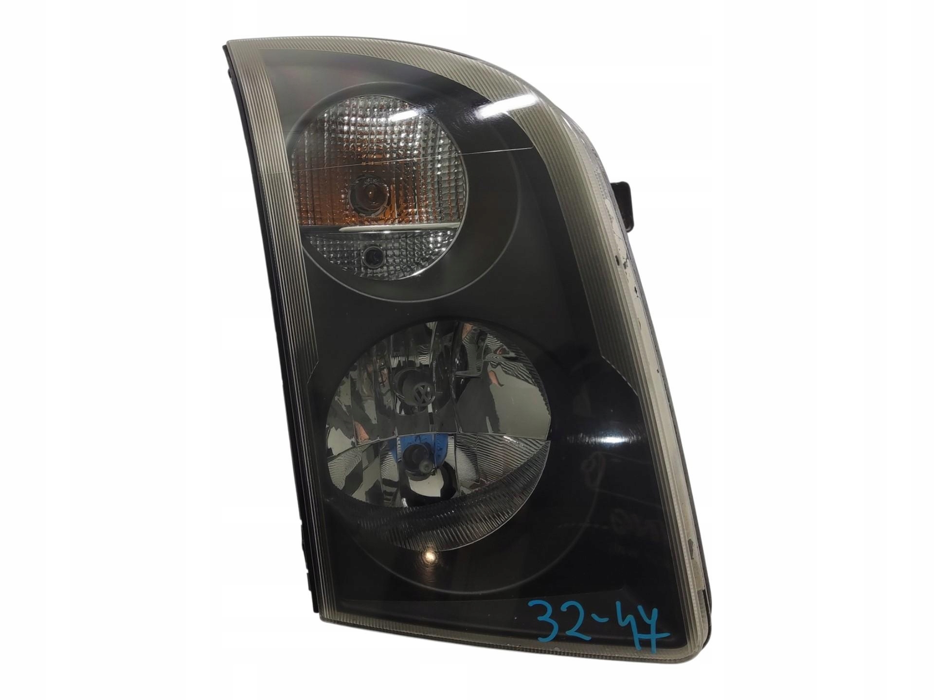 light right front front VOLKSWAGEN CRAFTER and 2006-2011 9068200161 EUROPA