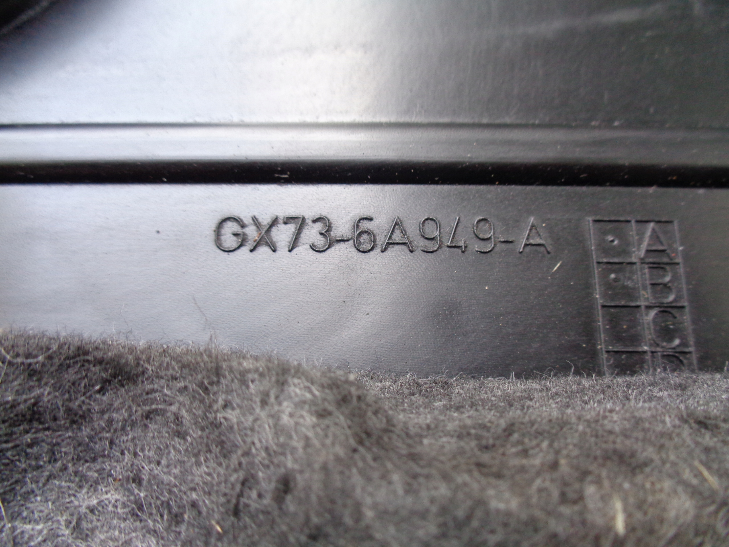 Blende Abdeckung DES MOTORS GX73-6A949-A JAGUAR XE X760 2.0 D