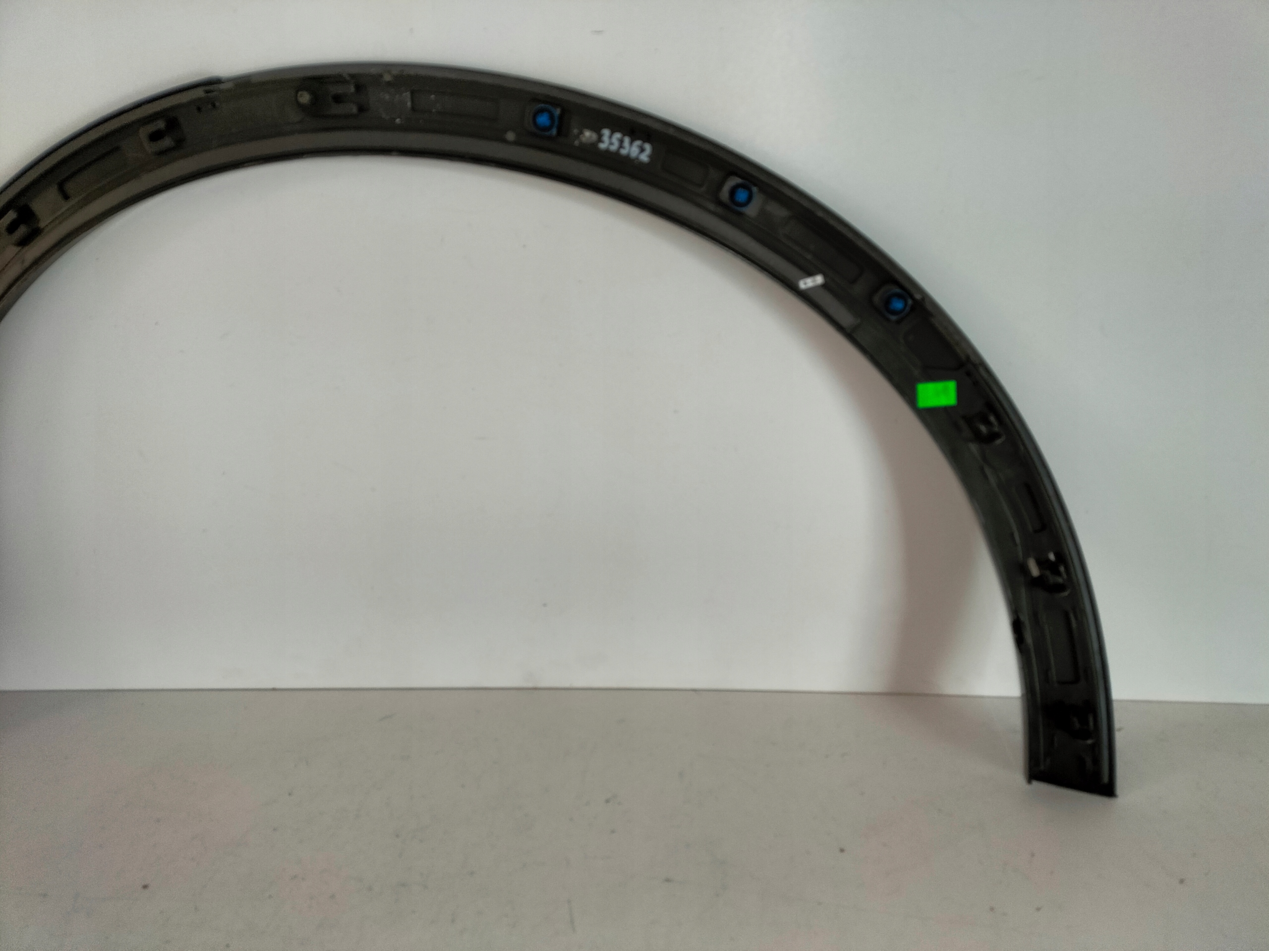 COUVERTURE MOULAGE AILE ARRIÈRE DROIT AUDI Q4 E-TRON 22