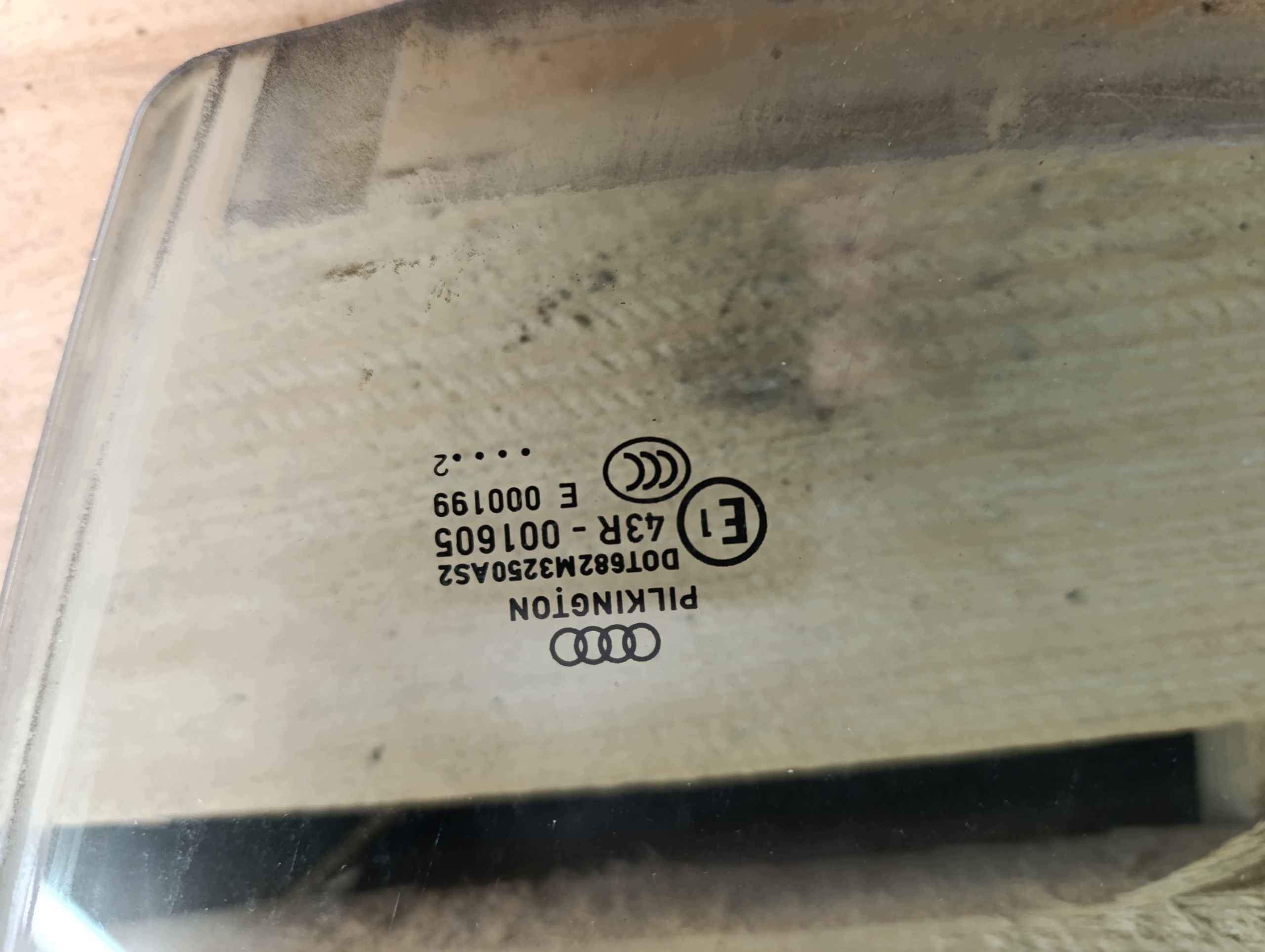 ablak ajtó bal eleje bal első AUDI A4 B8 2012