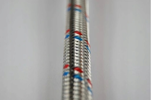 WĄŻ-WĘŻYK DN8 NAK-NAK 1/2''x3/8'' DŁUGOŚĆ 30cm PL Marka HF