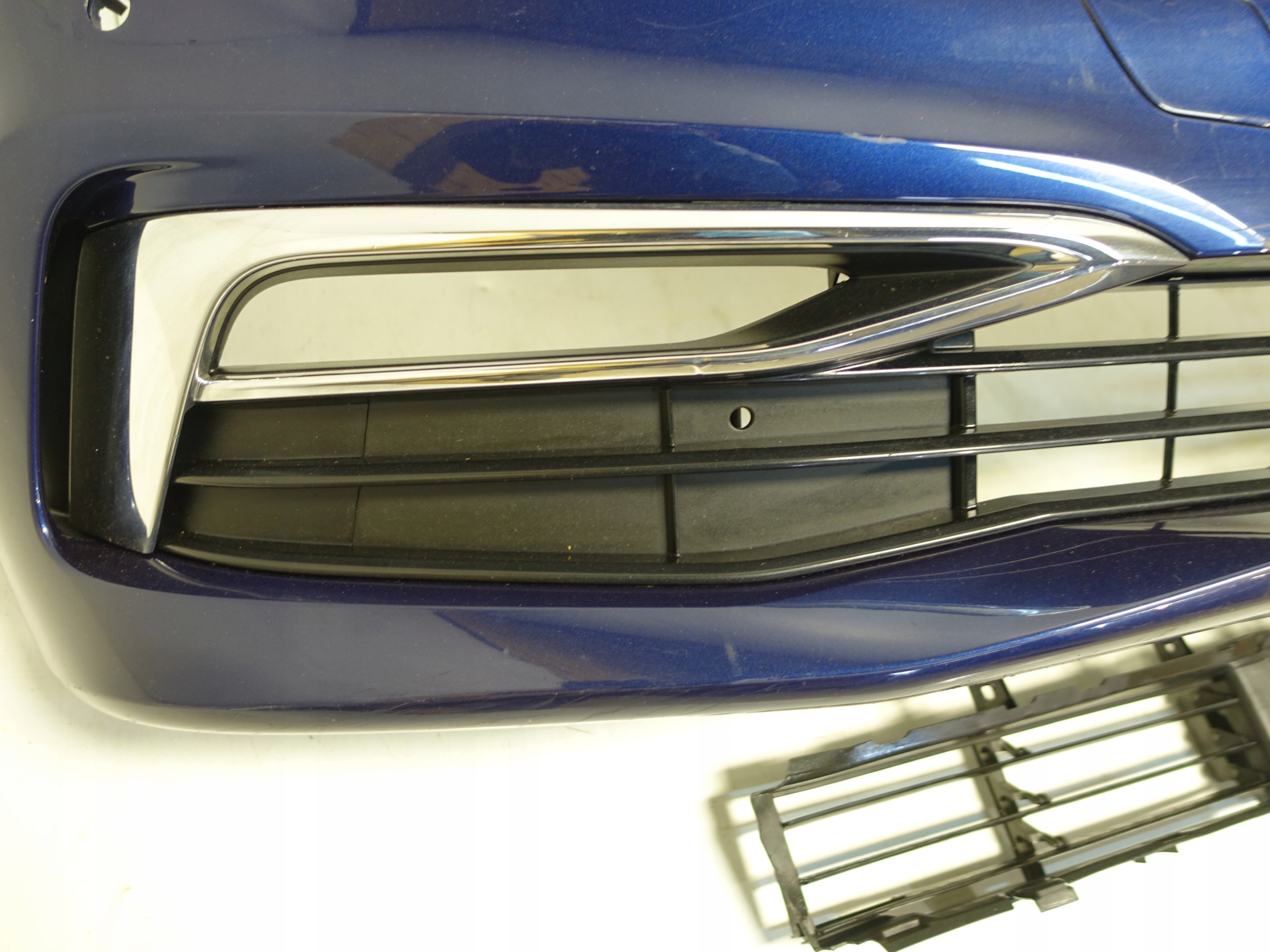 BMW 5 G30 G31 LUXURY LINE 7385336 2017-2020 KAMERA bumper front front