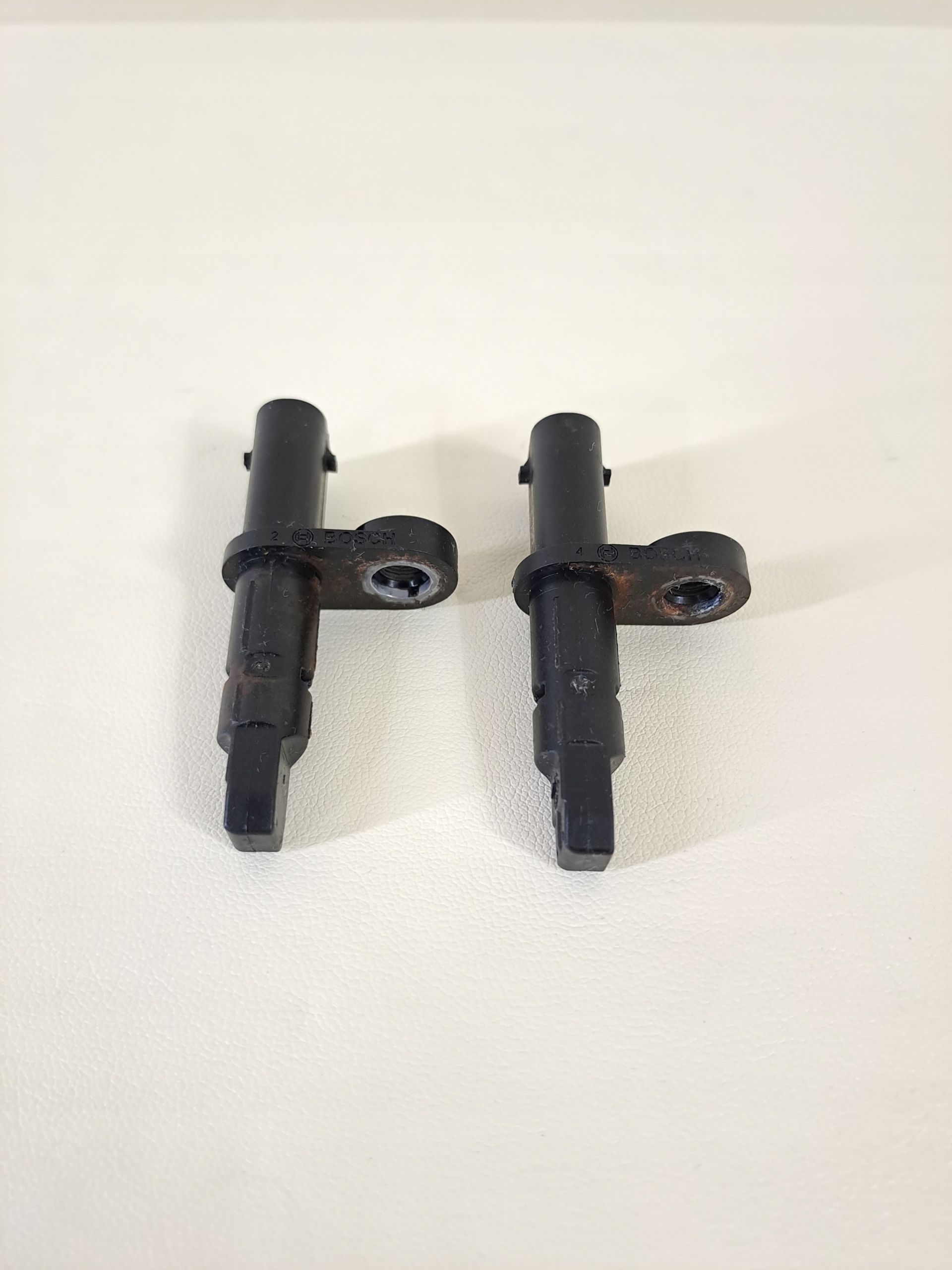 PEUGEOT RIFTER 20r sensor PREDKOSCI wheels ABS front front