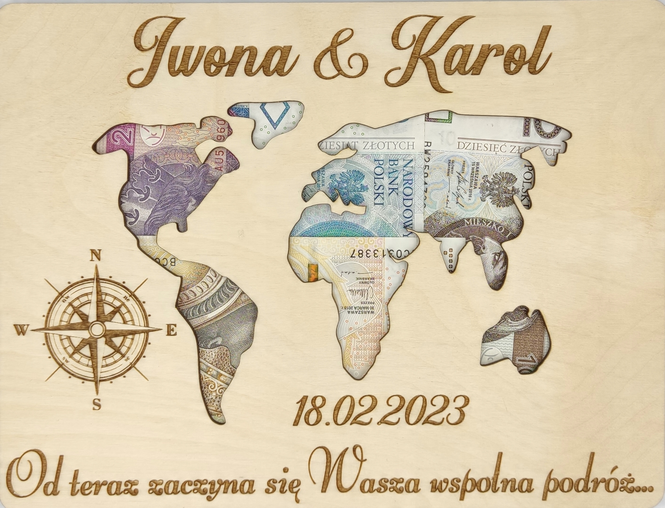 

Ramka na pieniądze mapa świata imiona ślub
