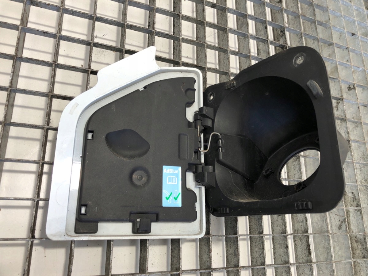 KLAPKA WLEWU PALIWA RENAULT MASTER III Bus Typ samochodu Samochody osobowe