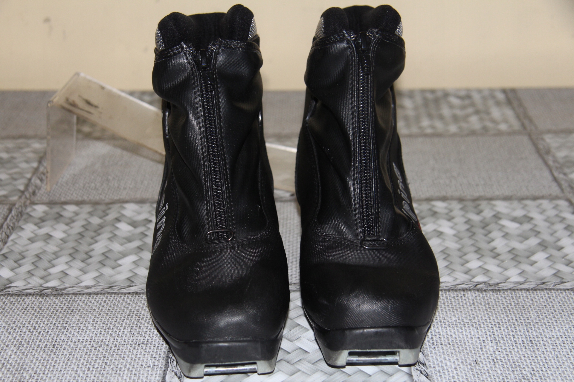 ALPINA NNN - ROZ.36/23CM Model T5JR