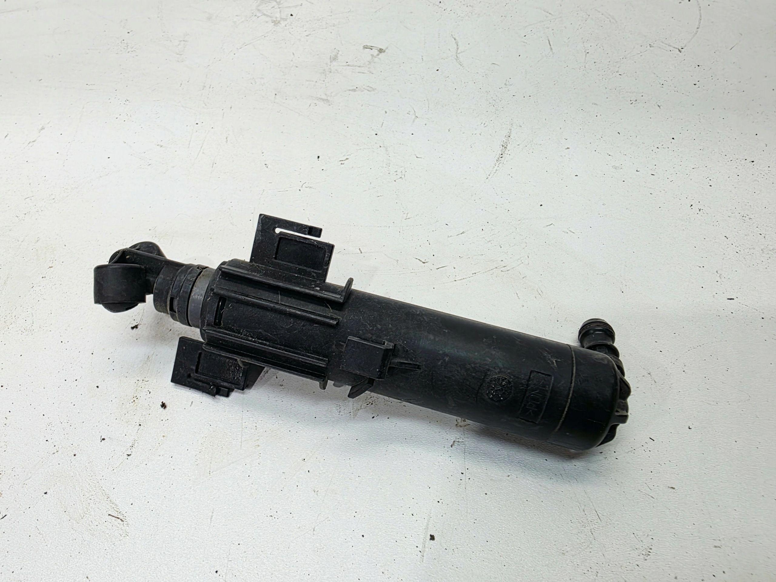 washer REFLEKTORA left AUDI A5 8T 8T0955101B