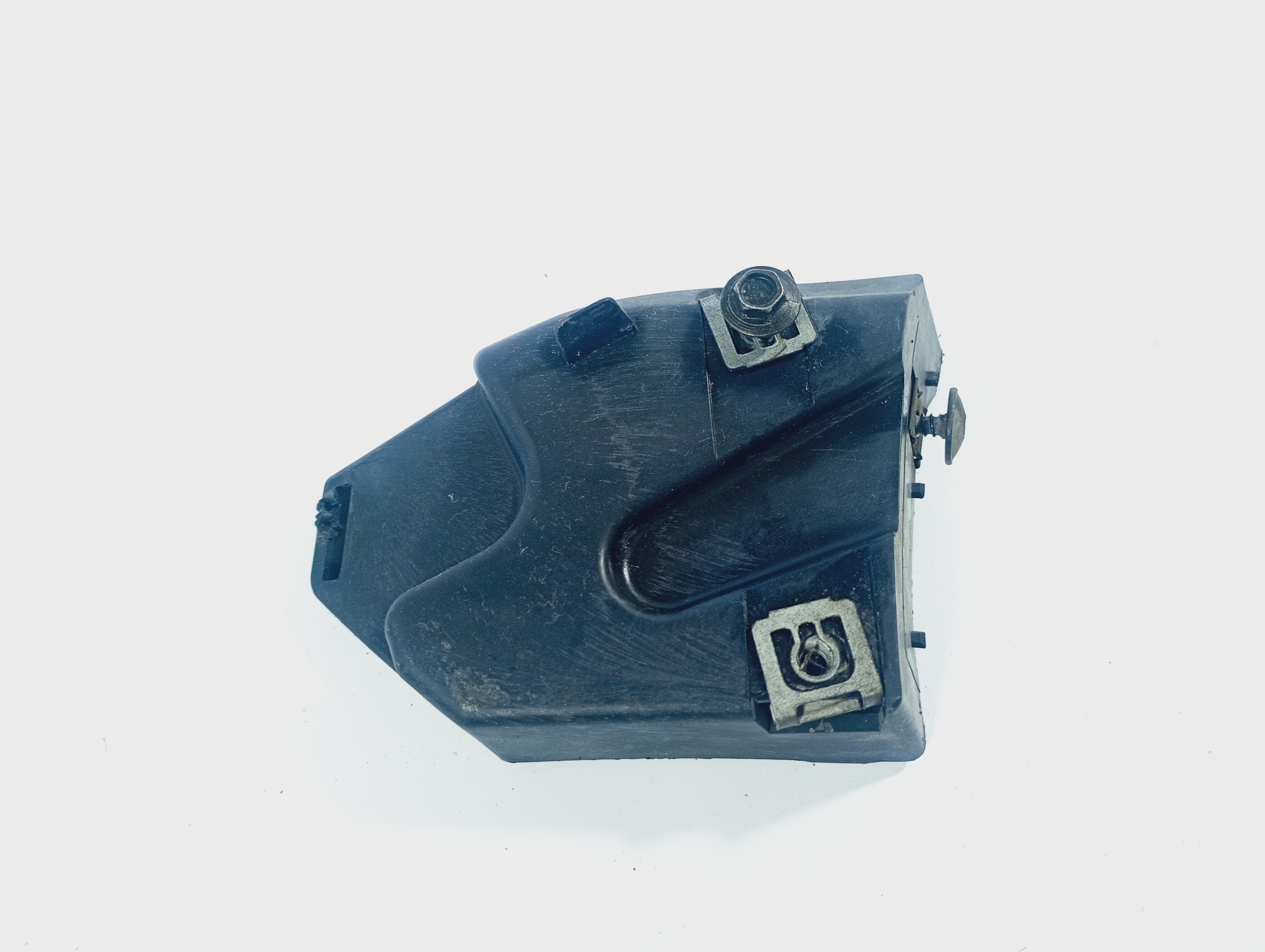 bumper bracket right front OE 5Z0807178 VW FOX 05-09