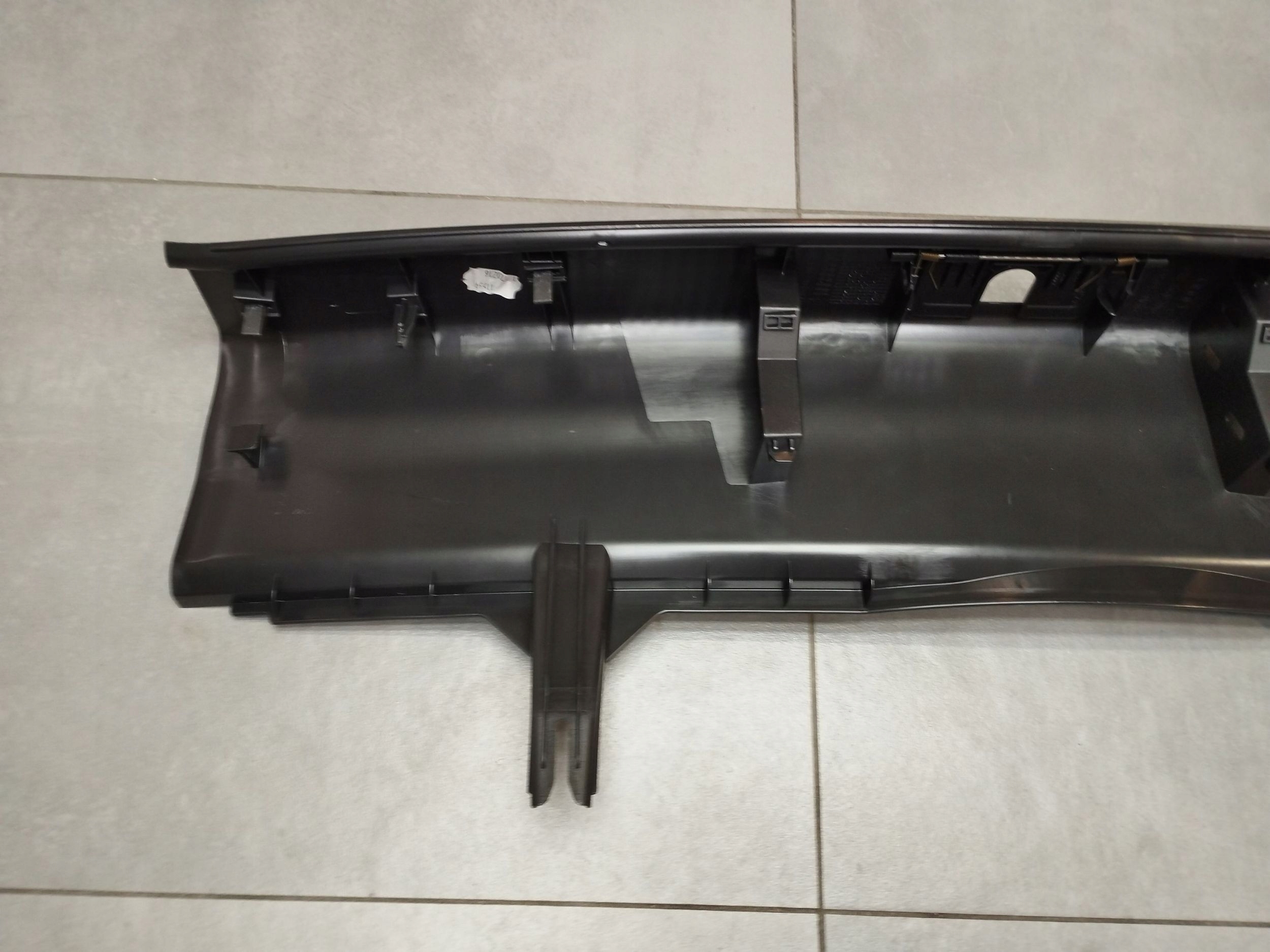 Audi A5 Sportback 8TA cap of the threshold boot 8T8864483