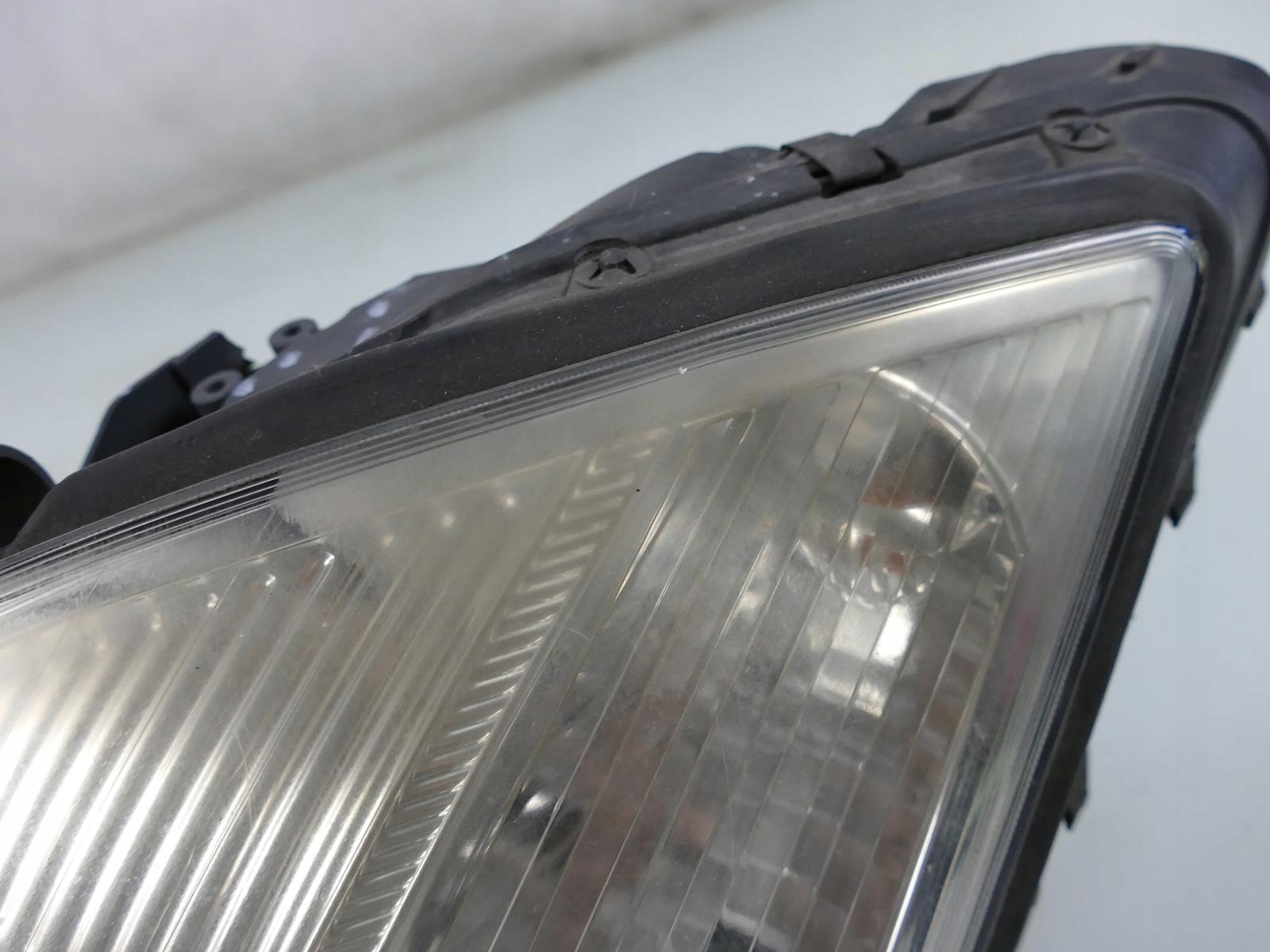 MERCEDES S W221 light lens left front UK