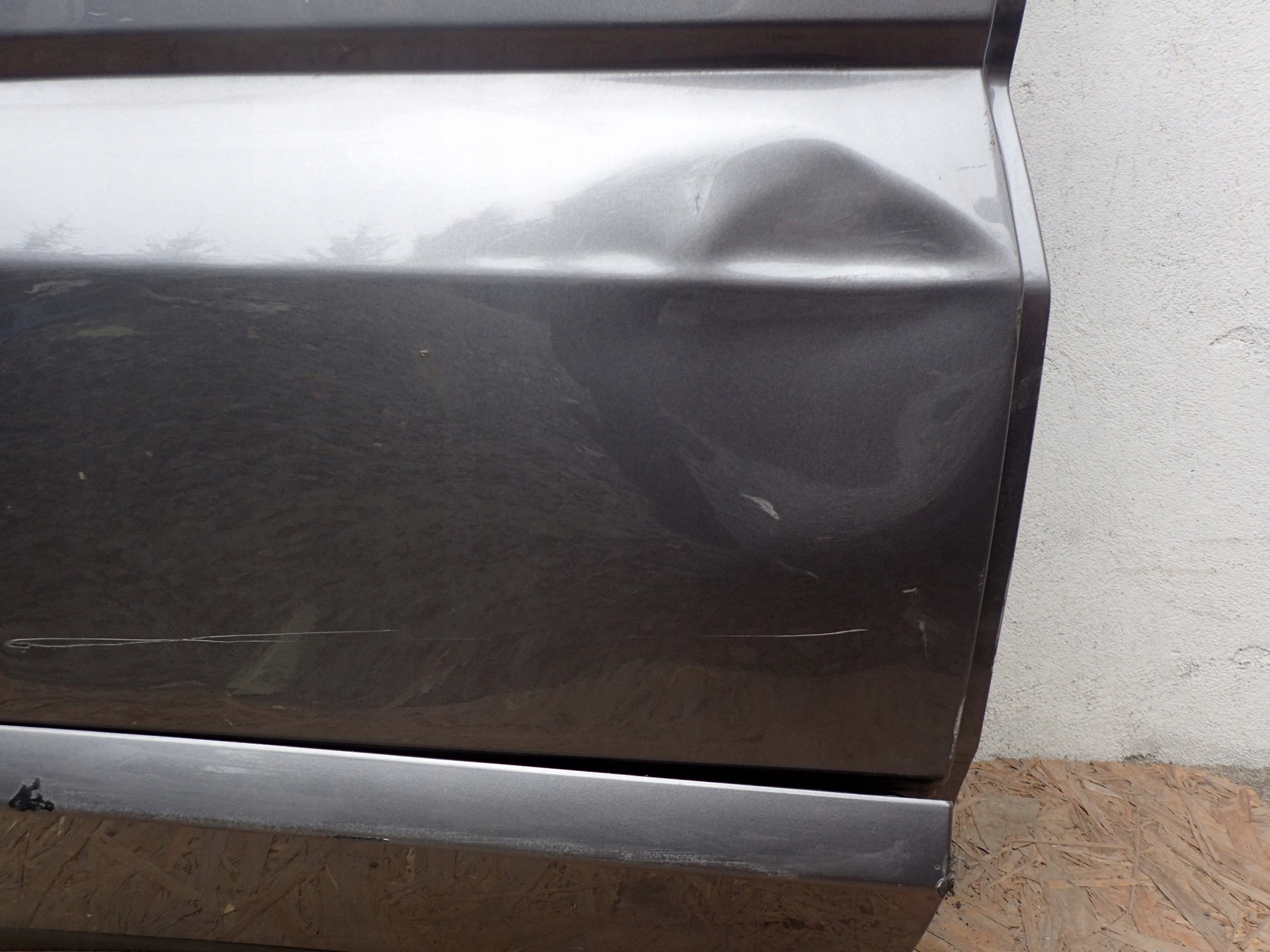 door right rear. right rear part JAGUAR E PACE X540