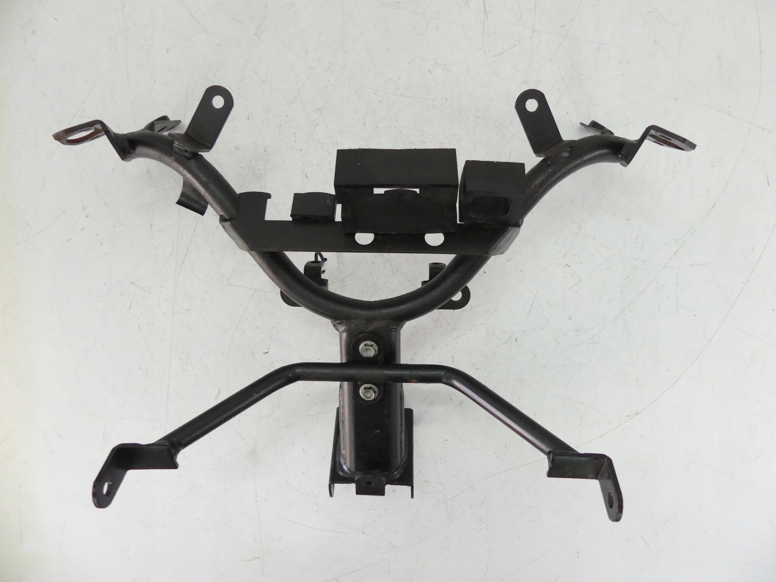 STELAŻ RAMA MOCOWANIE APRILIA RST 1000 FUTURA 06