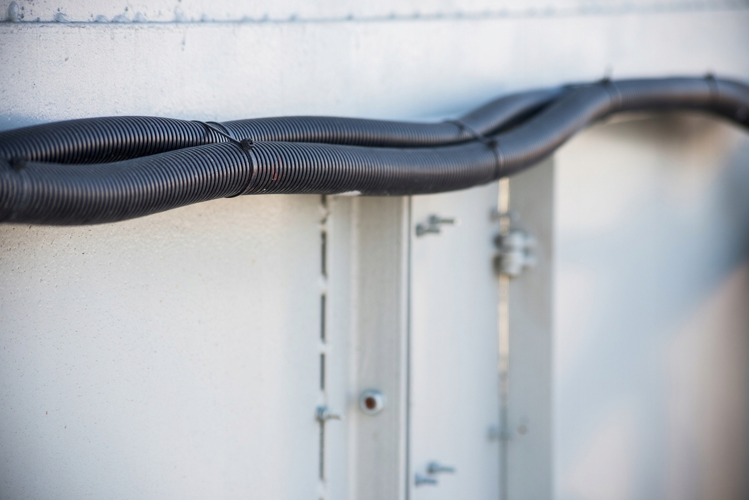 Opaski kablowe zaciskowe trytka UV czarne 3,5x200 EAN (GTIN) 5902166334331