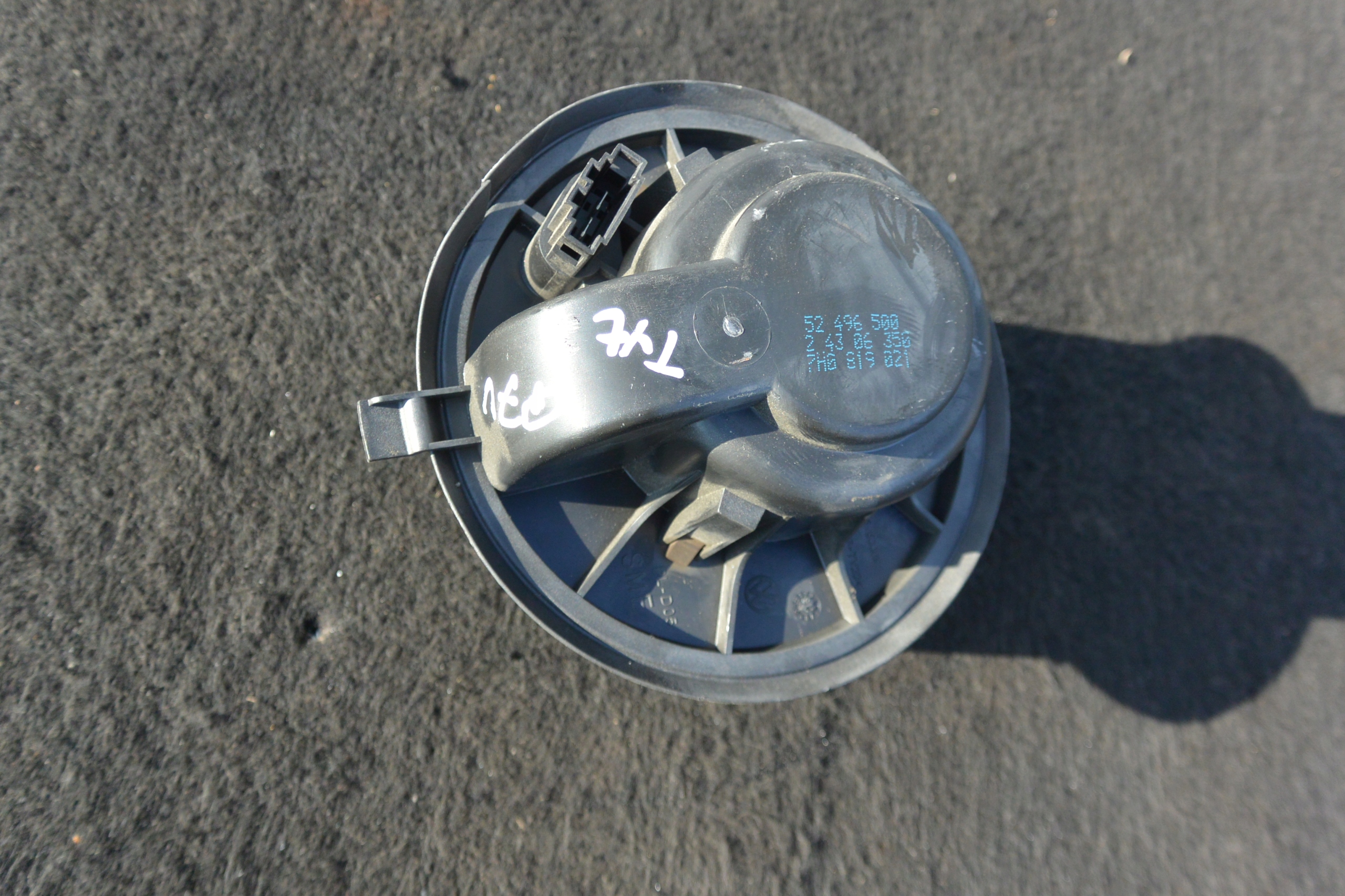 tOPENÍ ventilátor topení záď AUDI Q7 4L