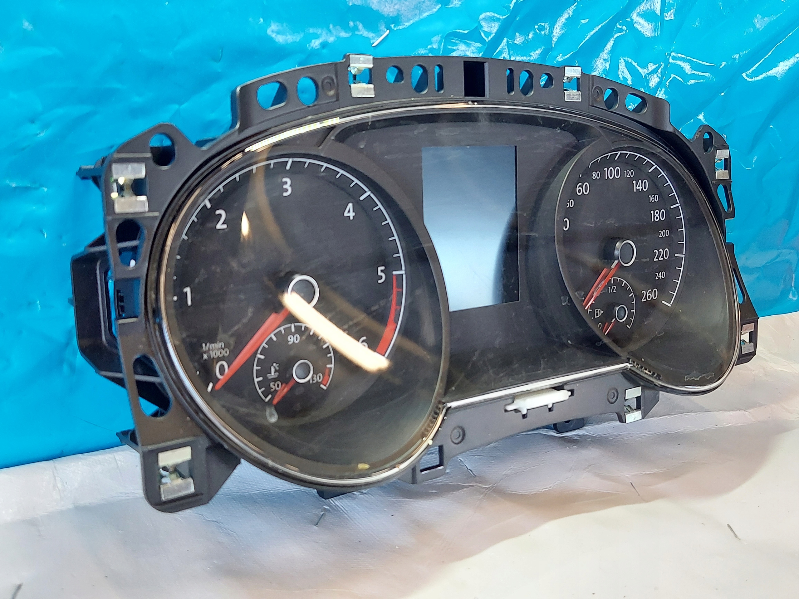 dials clock GOLF SPORT VAN 2015r 1.6 TDI 517920741