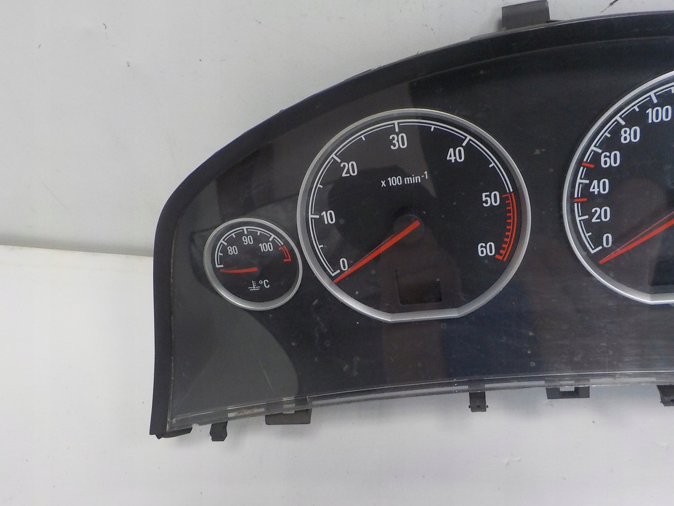 OPEL VECTRA C budíky do auta 13186703EP