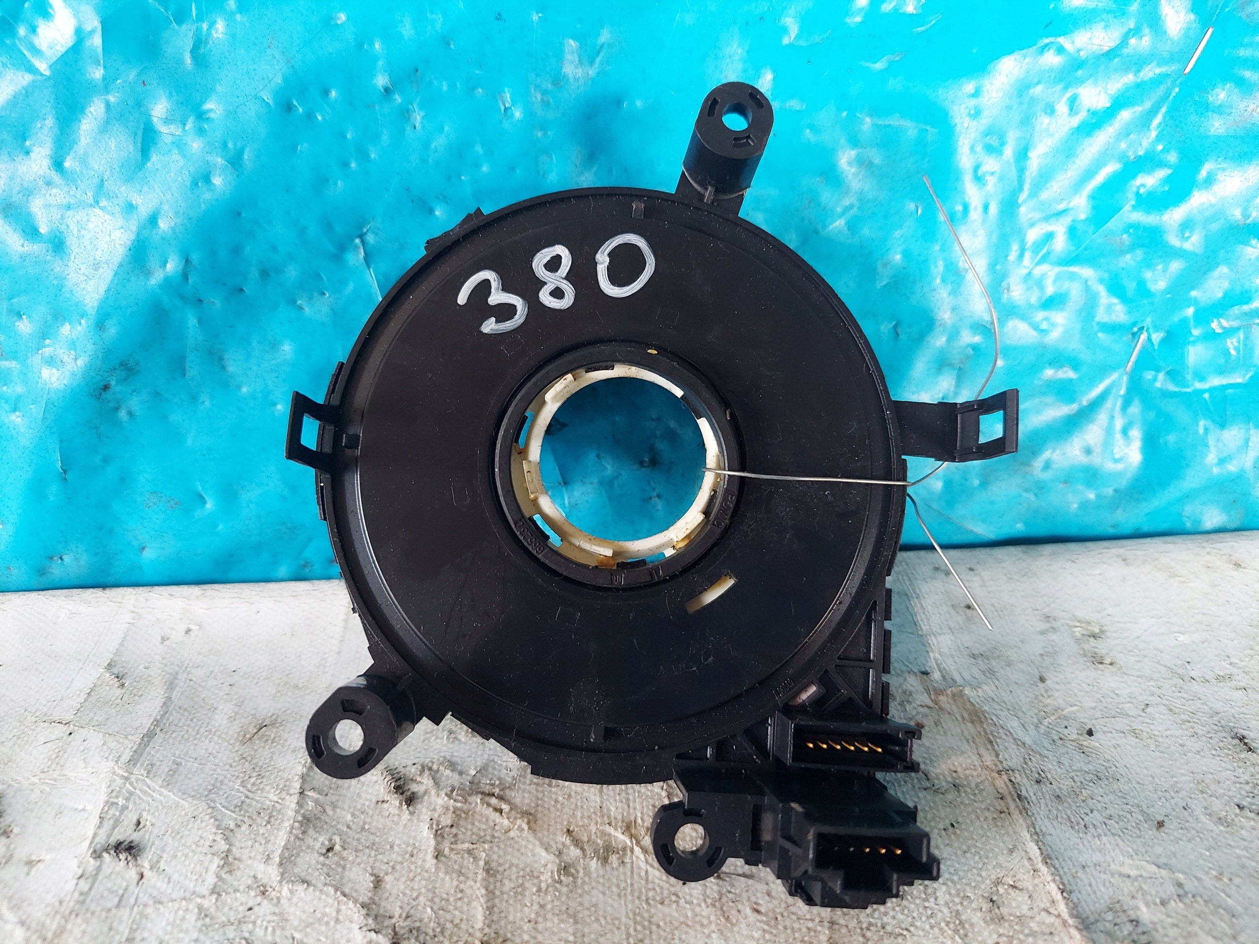 kroužek airbag BMW E90 E91 698955702