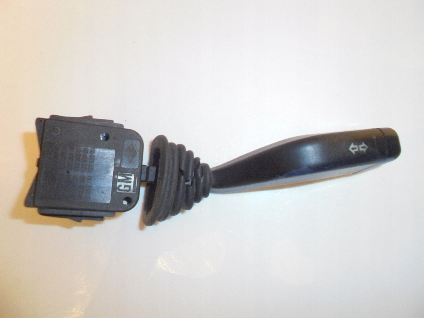 Bouton Indicateurs de direction OPEL 90221174