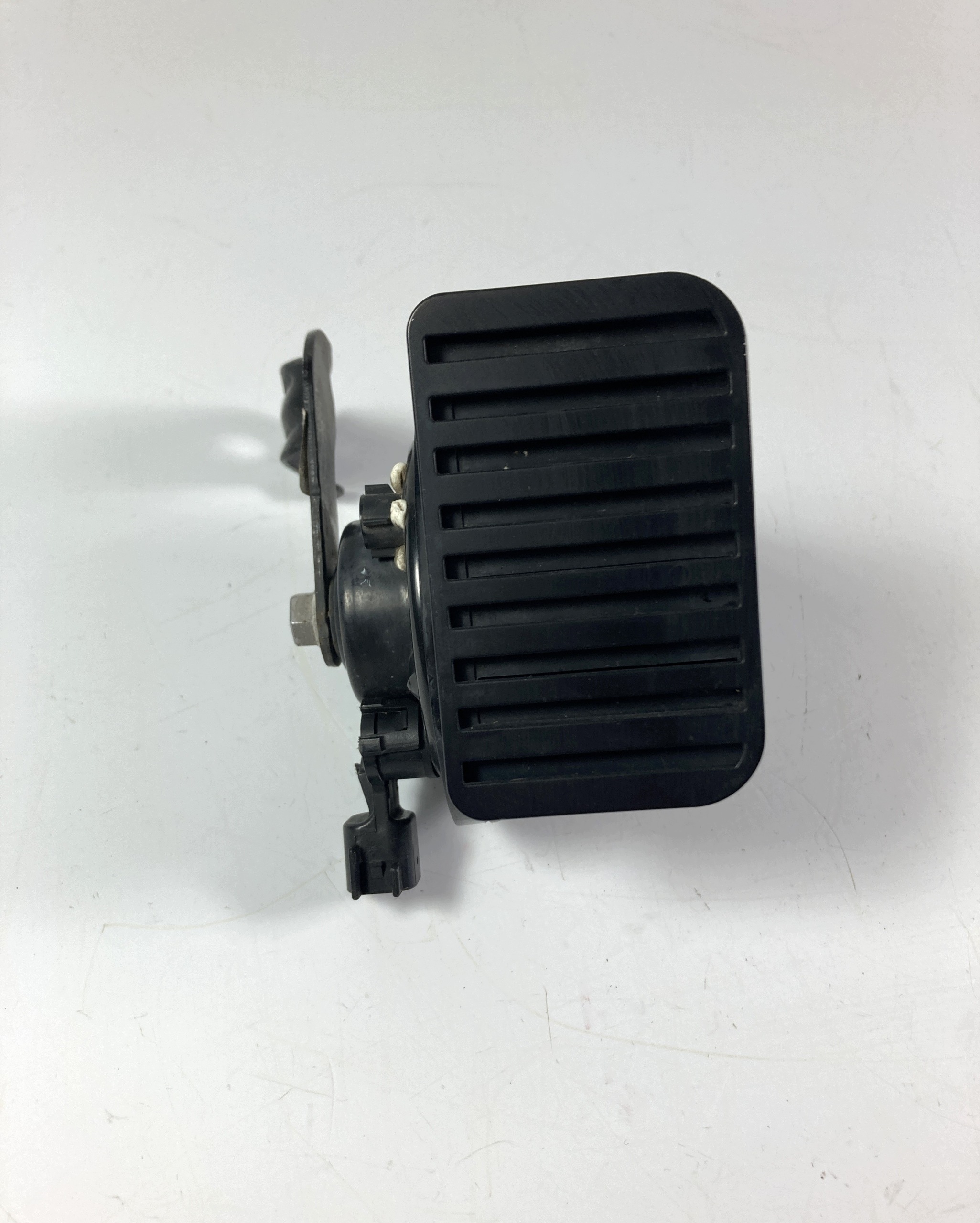 Jeep Wrangler JL Gladiator JT 2018-2026 klakson wysokotonowy