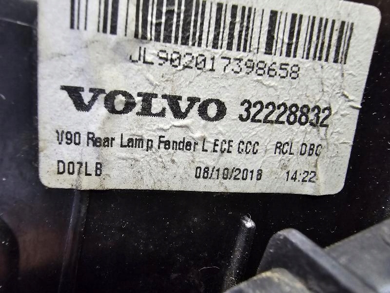 volvo V90 32228832 фонарь левый