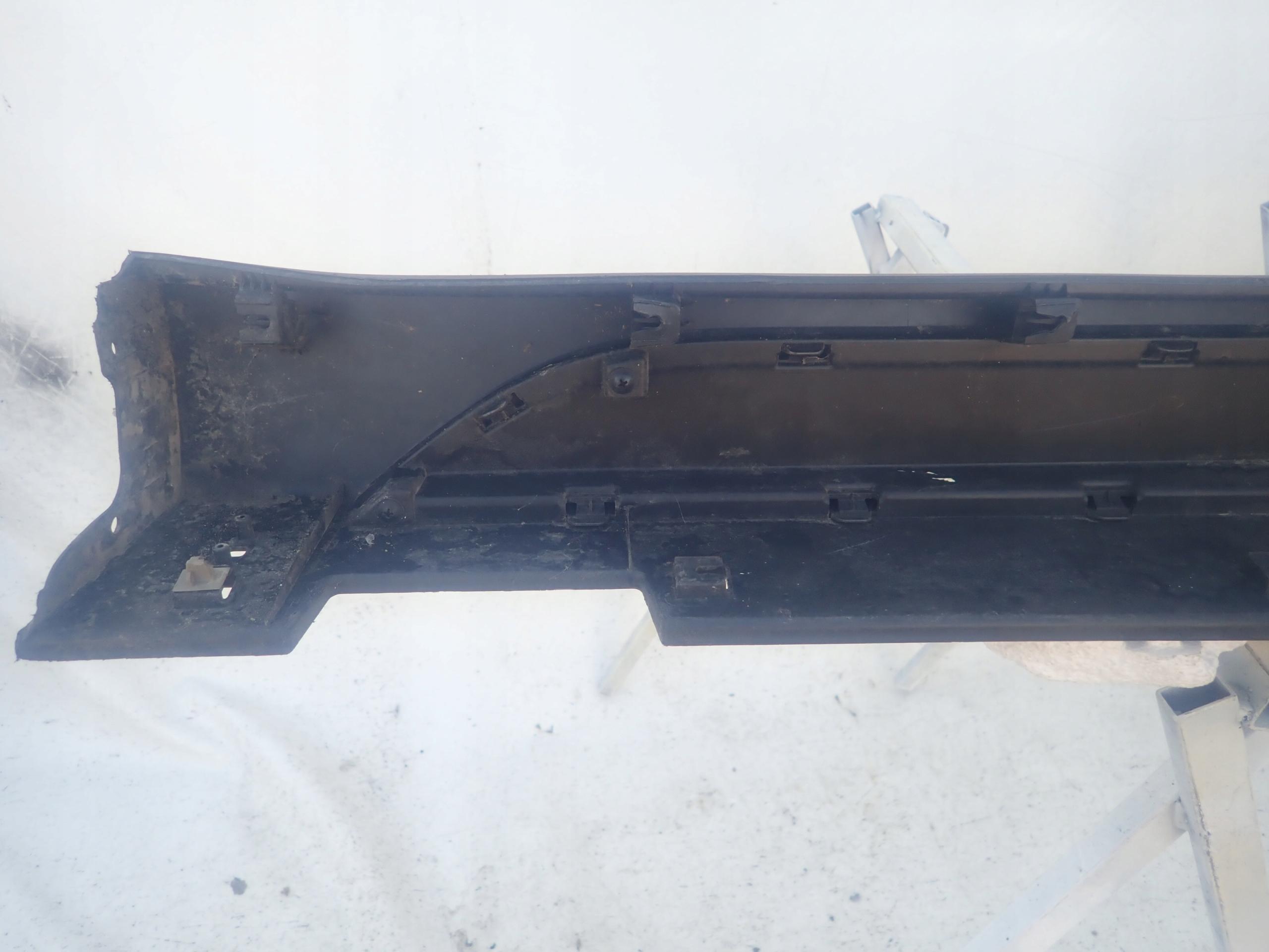 HYUNDAI TUCSON III 15- threshold left moulding threshold
