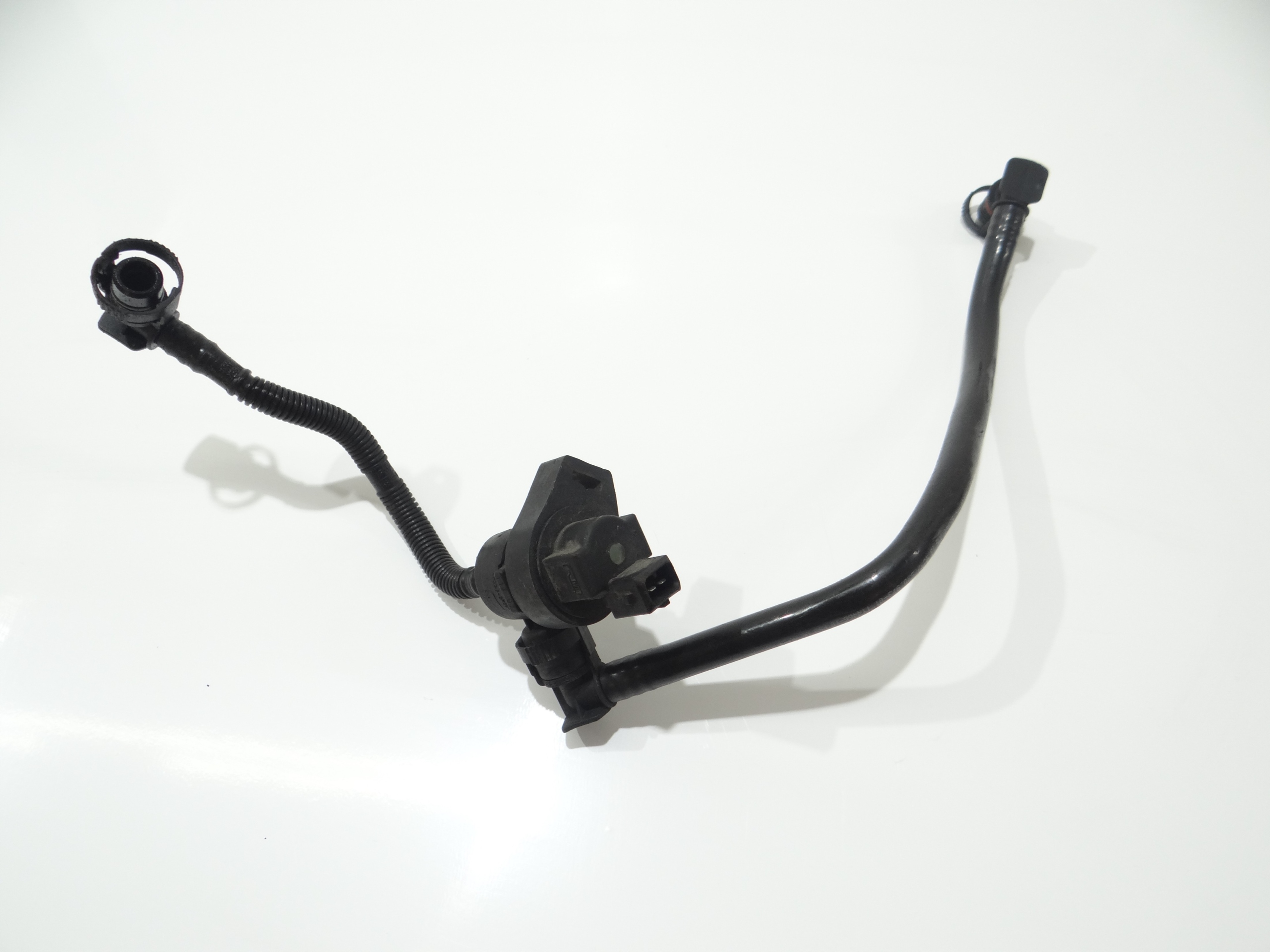 Vanne à vide BMW E60 E87 E90 OE 7512582