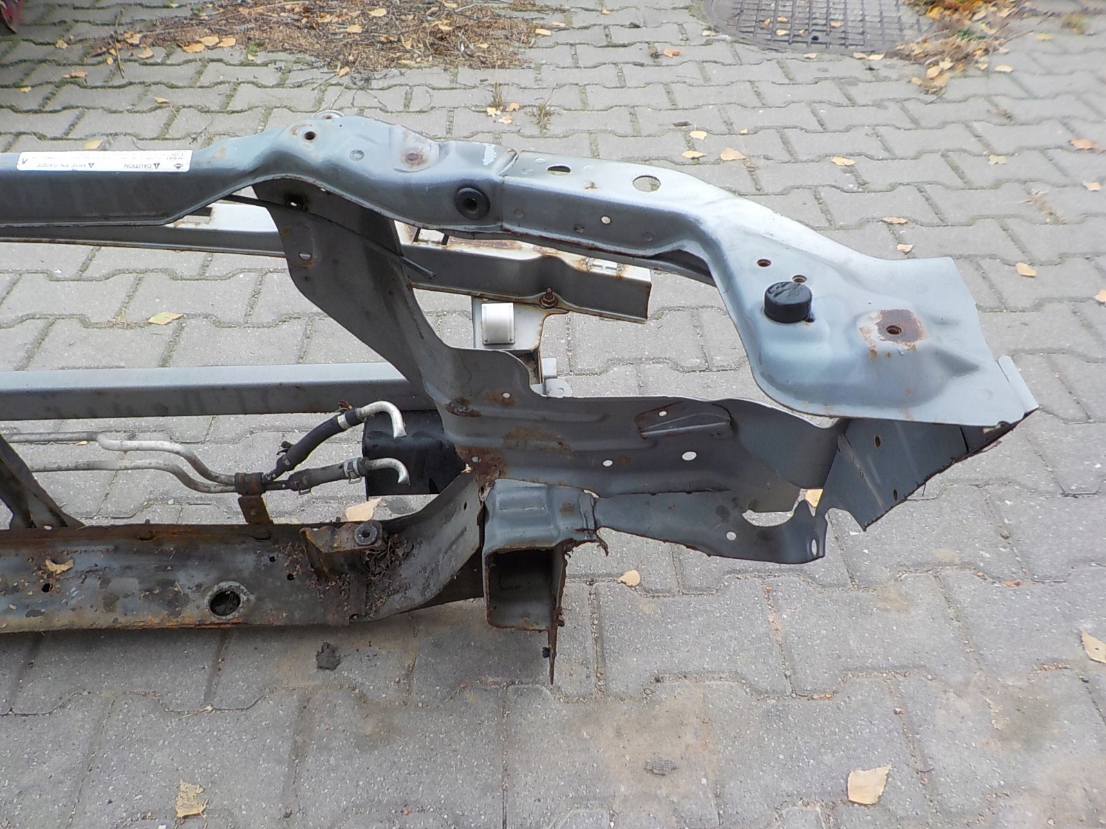 951 NISSAN X-TRAIL T30 support panel for radiators pillar
