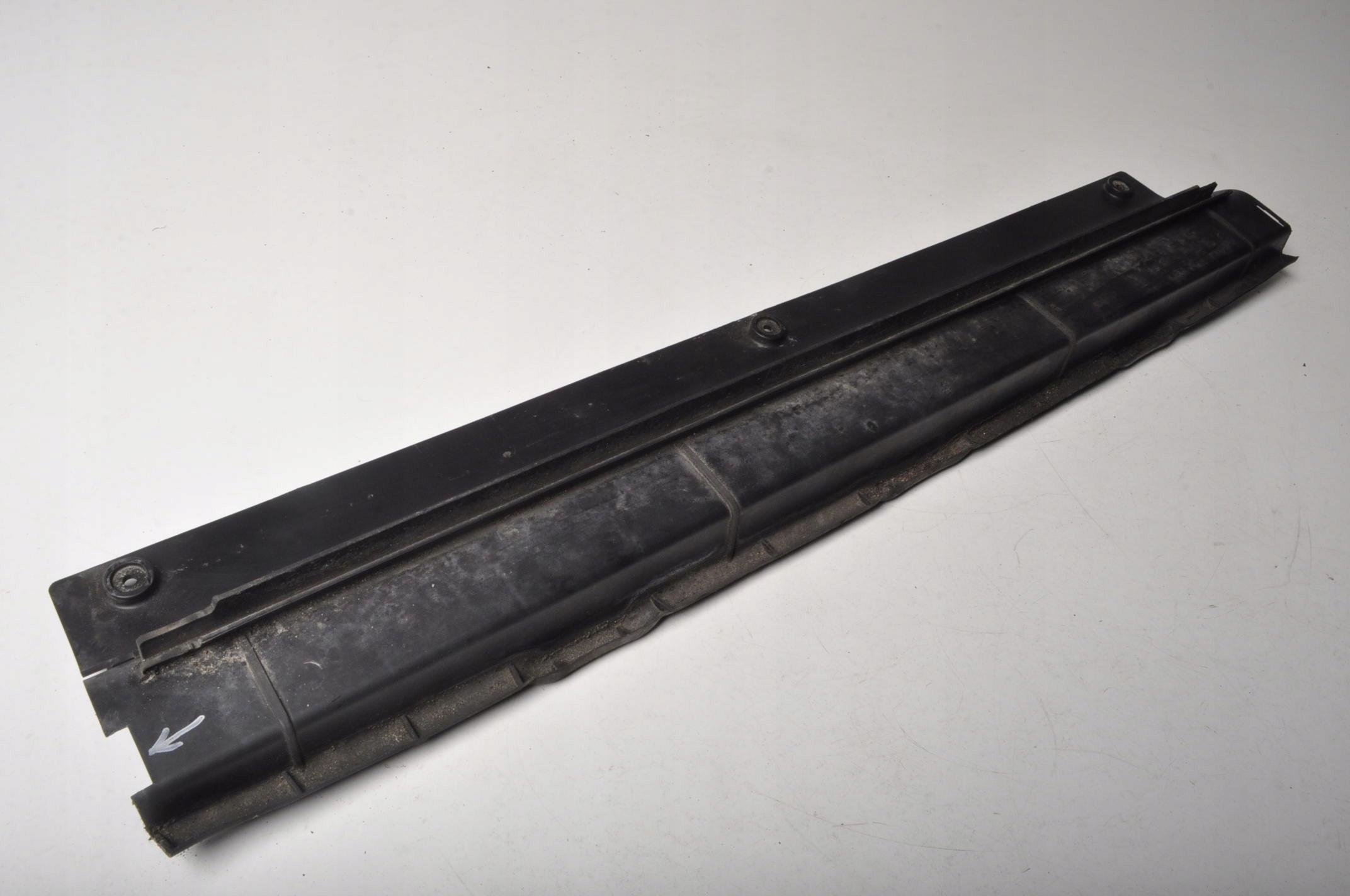 БЕНТЛІ БЕНТАЙГА 4.0 TDI ЗАХИСТ РАДІАТОРА6a121705