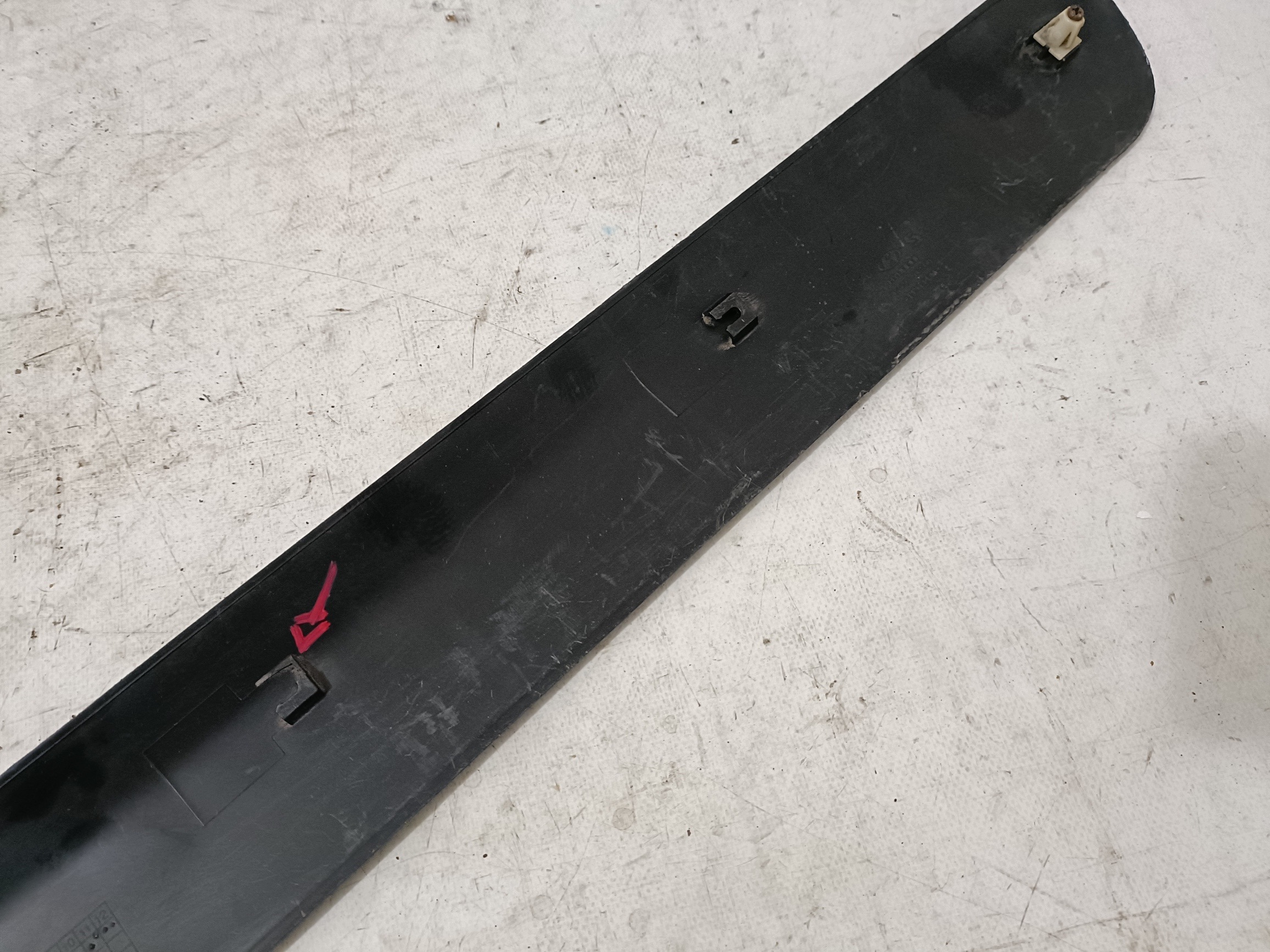 HYUNDAI GETZ moulding door left front 87721-1C200