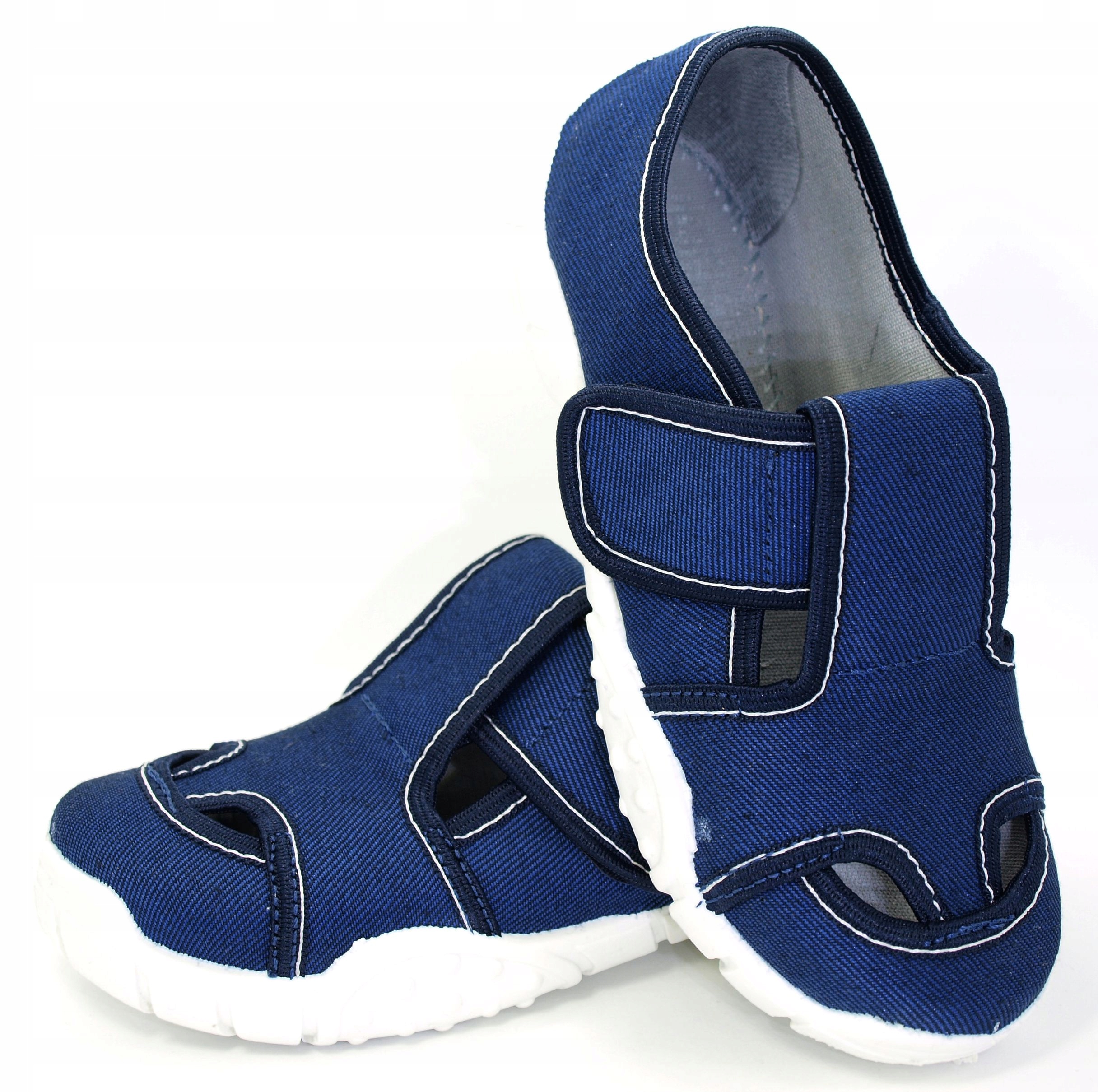 

30 Raweks kapcie granatowe klasyczne 19 cm