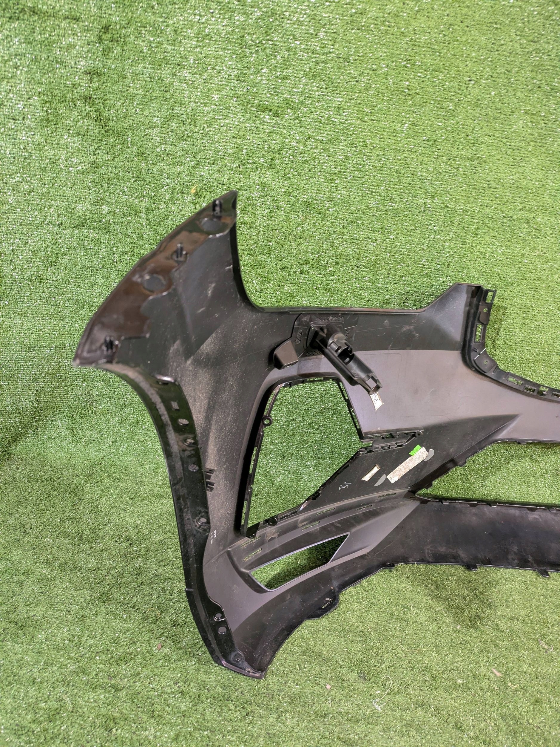 front bumper front VOLVO XC60 II LIFT 21- INSCRIPTION NR.8148