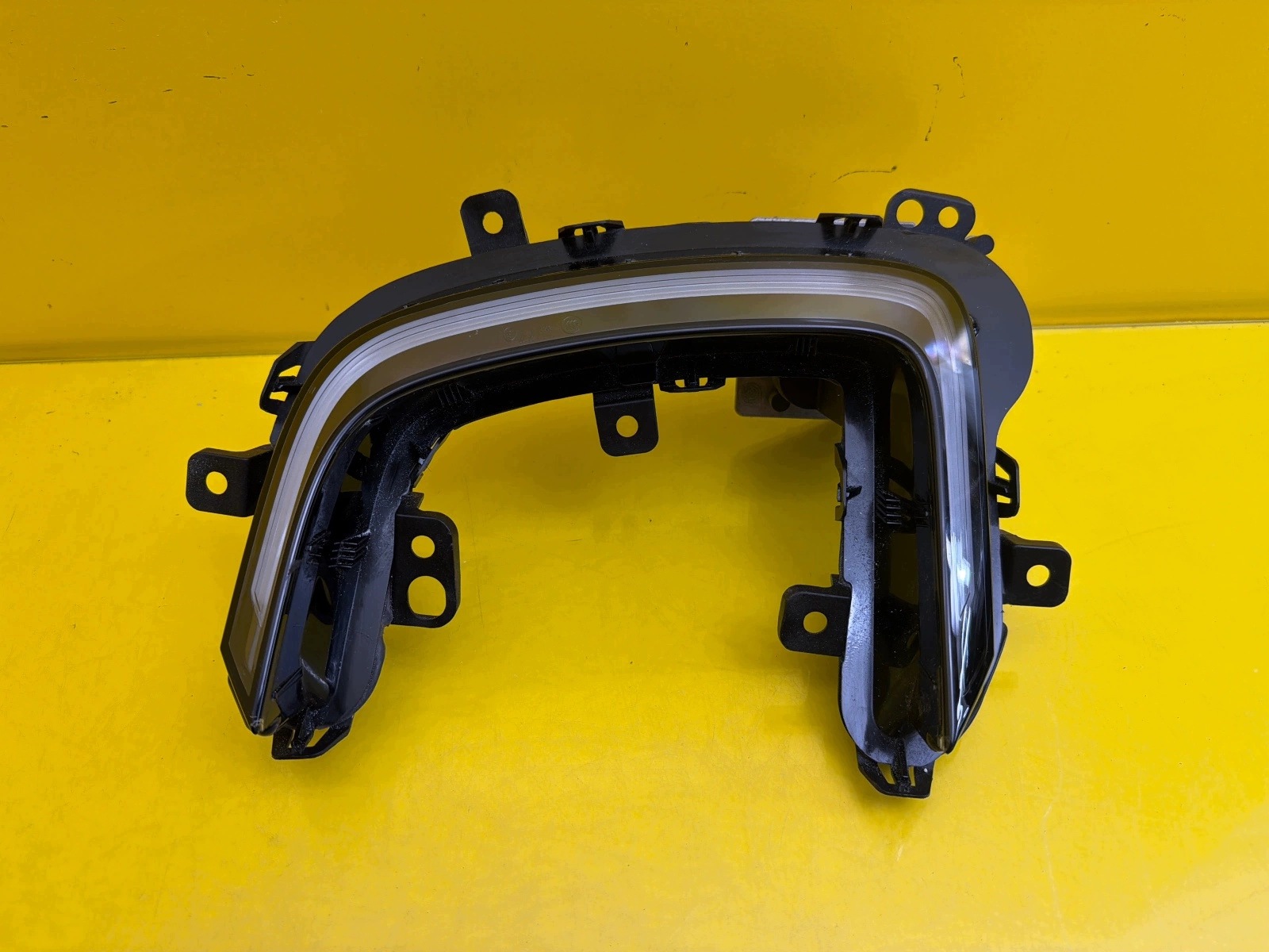 light right fog light VW E-UP Lift Led DRL 12E941056E