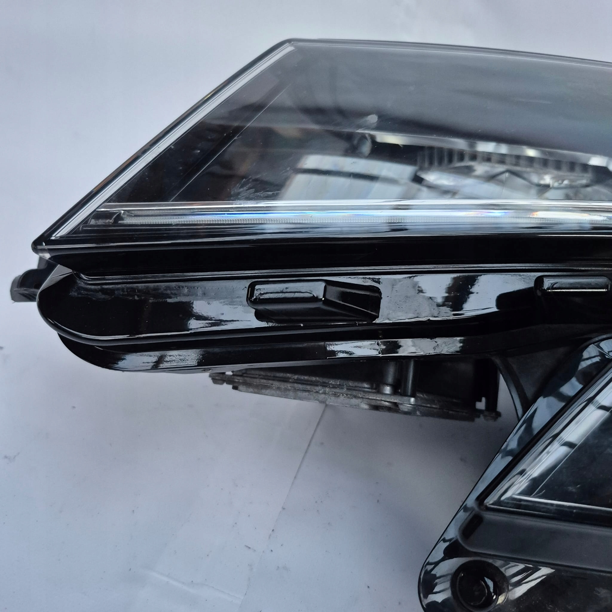 SKODA KODIAQ 566 565 17- light left front front FULL LED 566941015F
