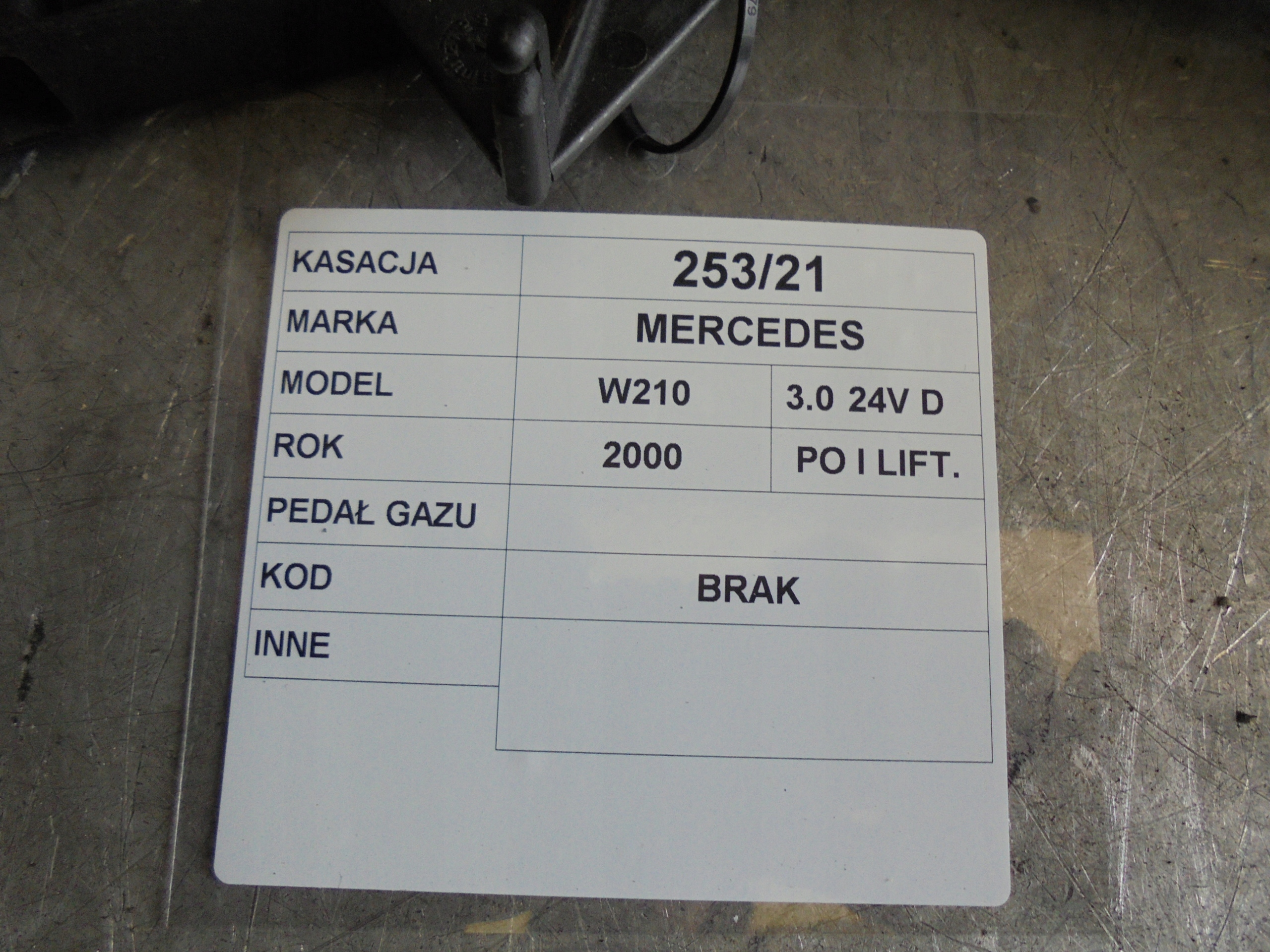 accelerator pedal Mercedes W210 lift 3,0D A2103010320