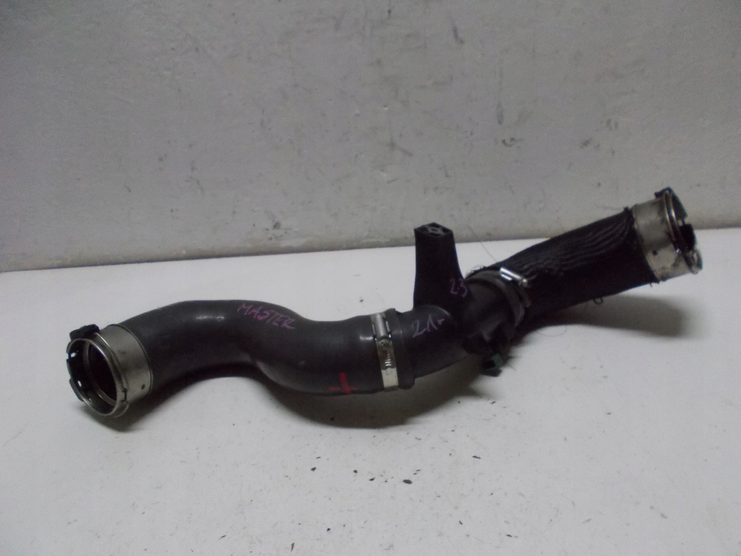RENAULT MASTER III LIFT IV 2,3 DCI pipe hose lower INTEROOLER 144605647R