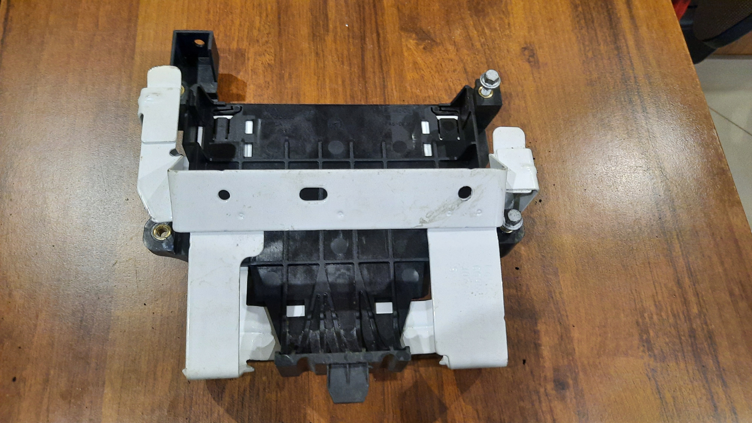 VOLVO V60 комп'ютерне кріплення двигуна 30729835