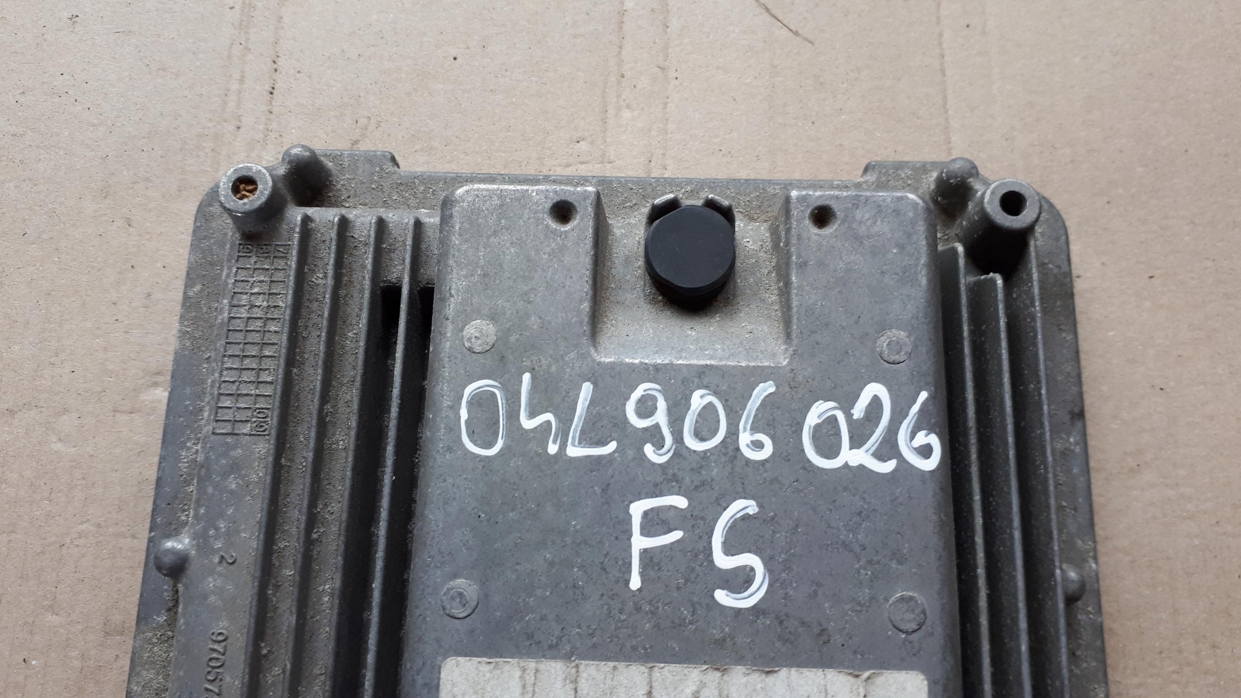 A4 B9 8W Computer Bedienteil DES MOTORS 2.0 TDI A5 8W